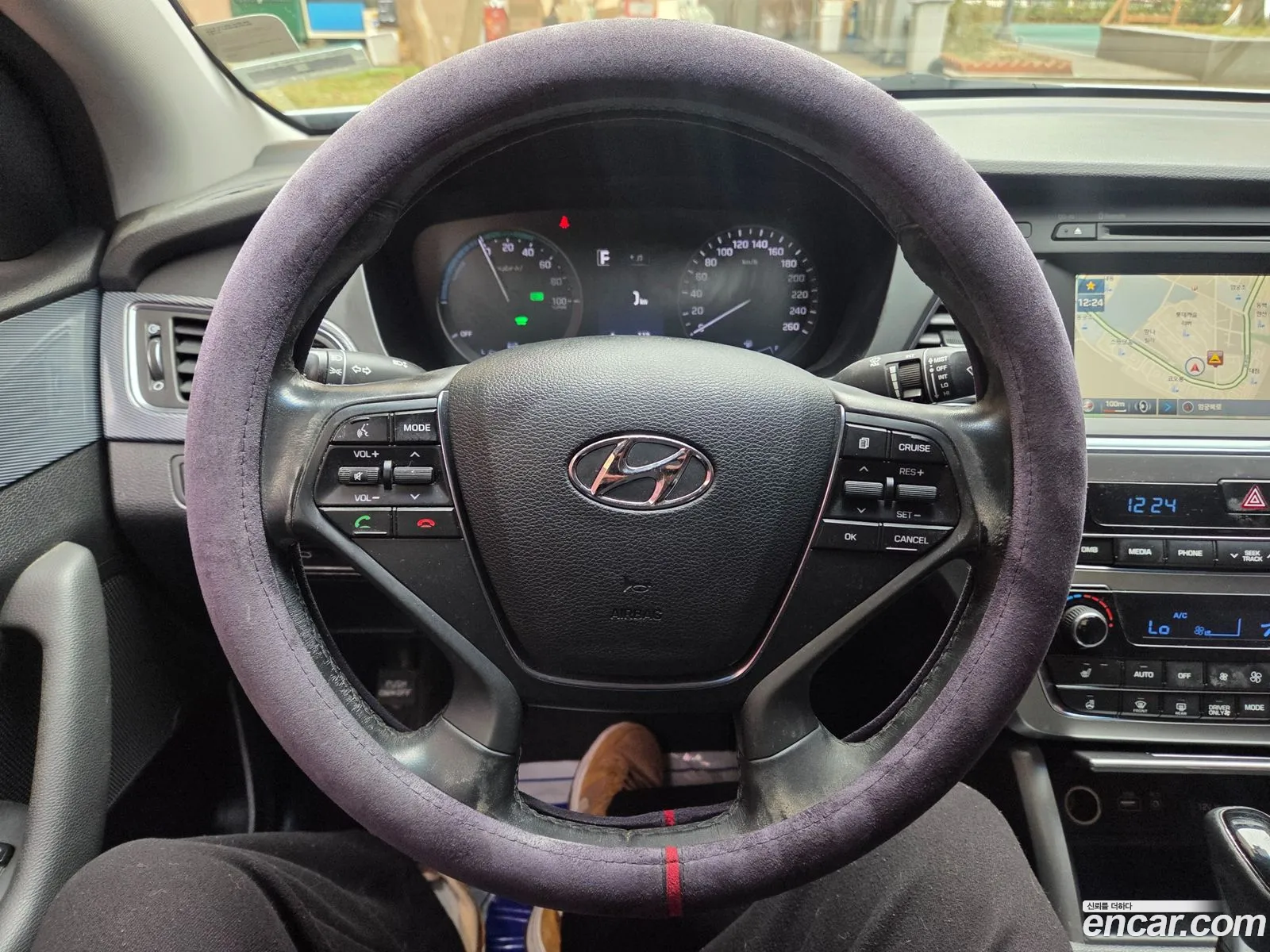 Hyundai LF Sonata Hybrid 2015 — 7