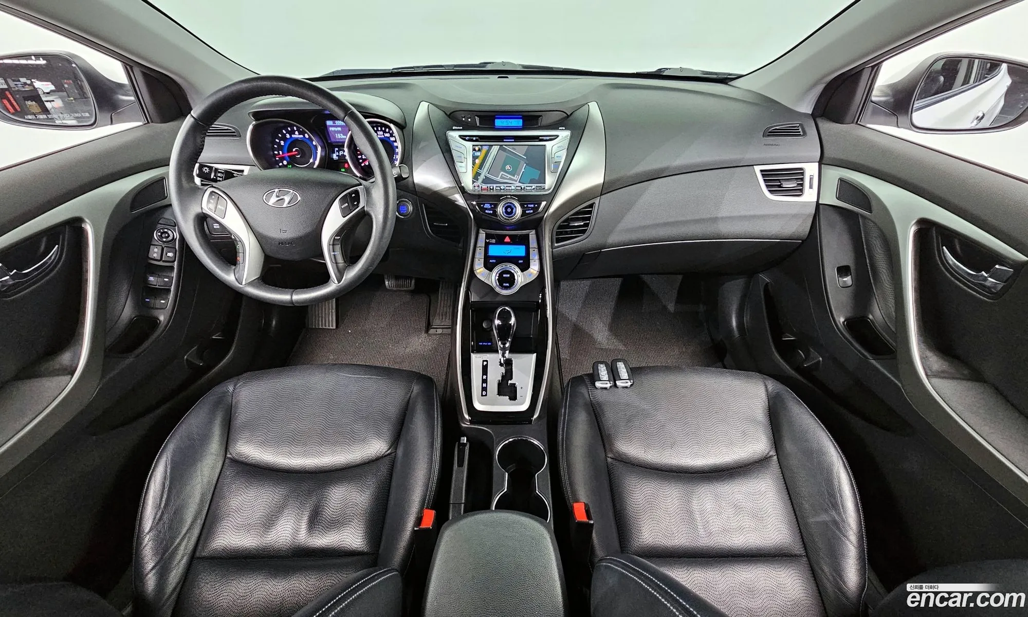 Hyundai Elantra MD 2011 — 14