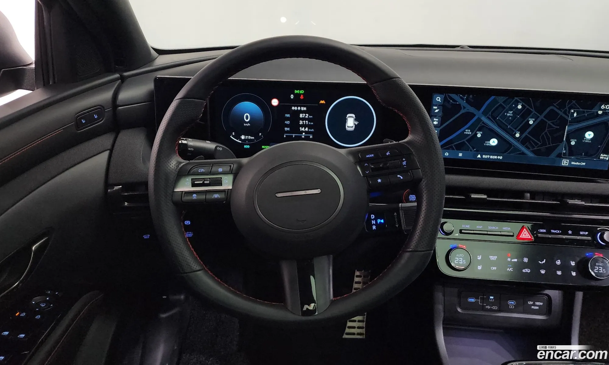 Hyundai Tucson Hybrid 2025 — 13