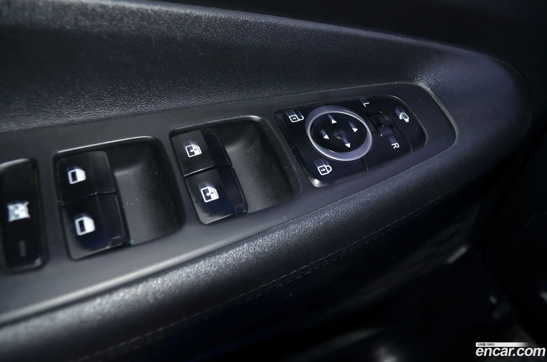 Hyundai Santa Fe TM 2018 — 15