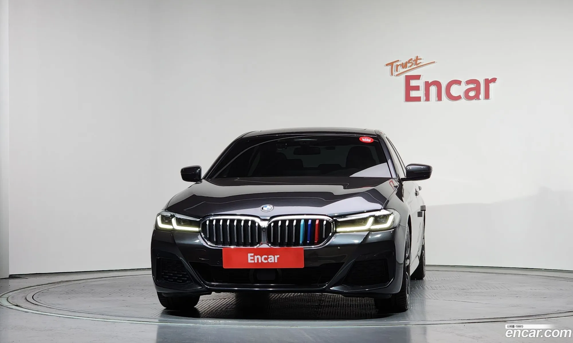 BMW 5 Series 2021 — 16