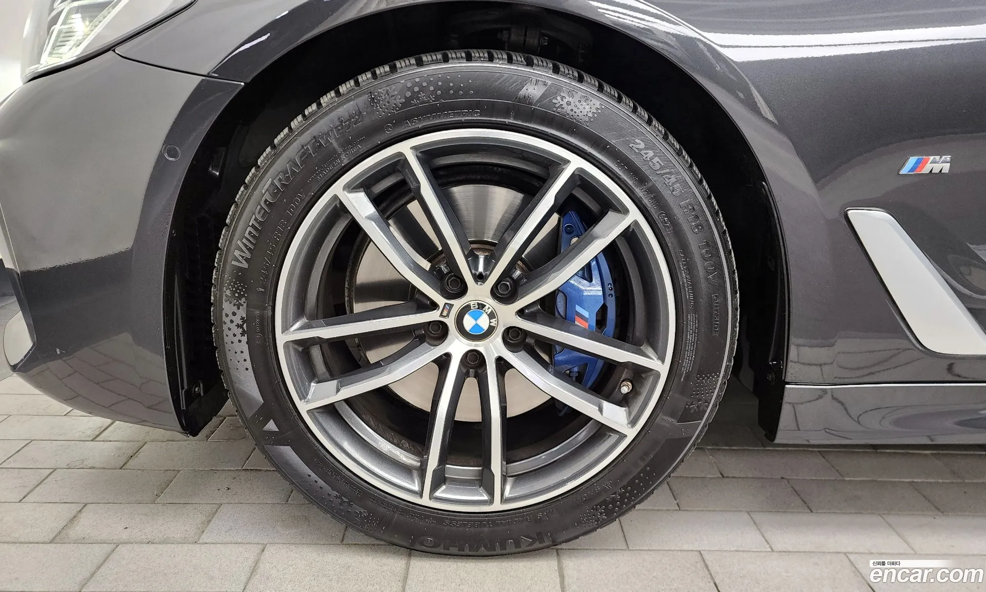BMW 5 Series 2021 — 18