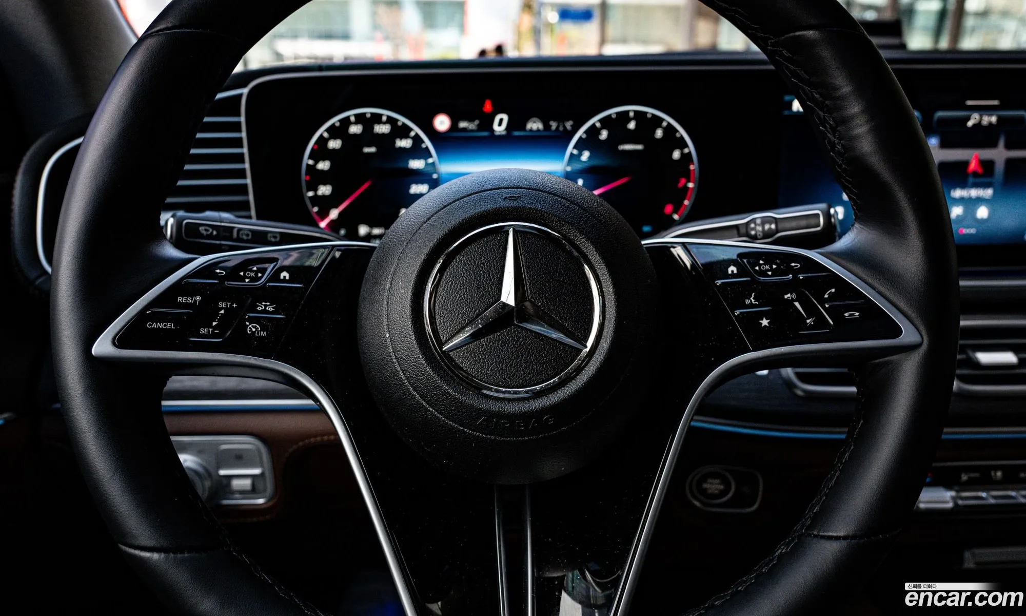 Mercedes-Benz GLE-Class W167 2025 — 12