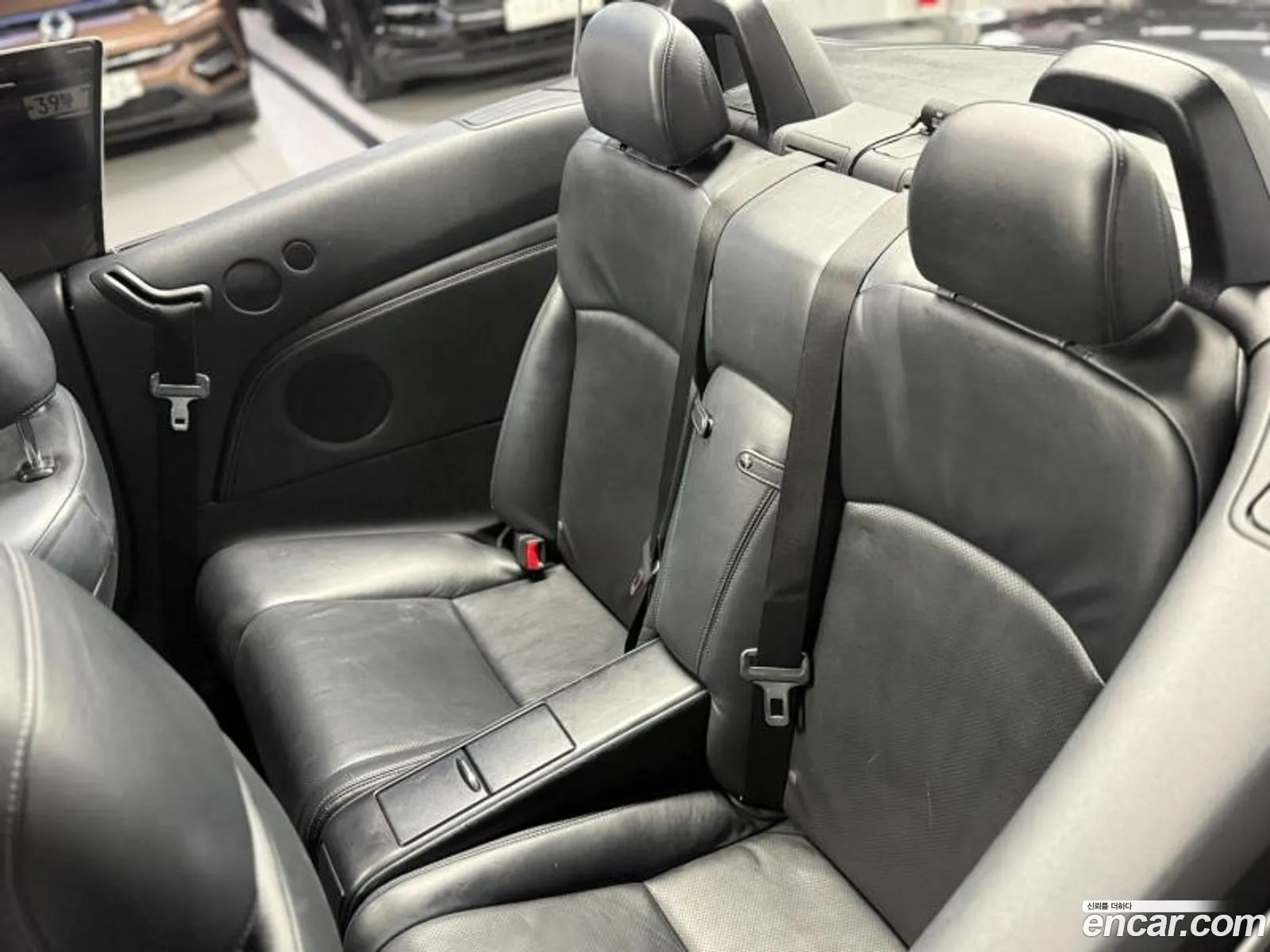 Lexus IS250 2009 — 16