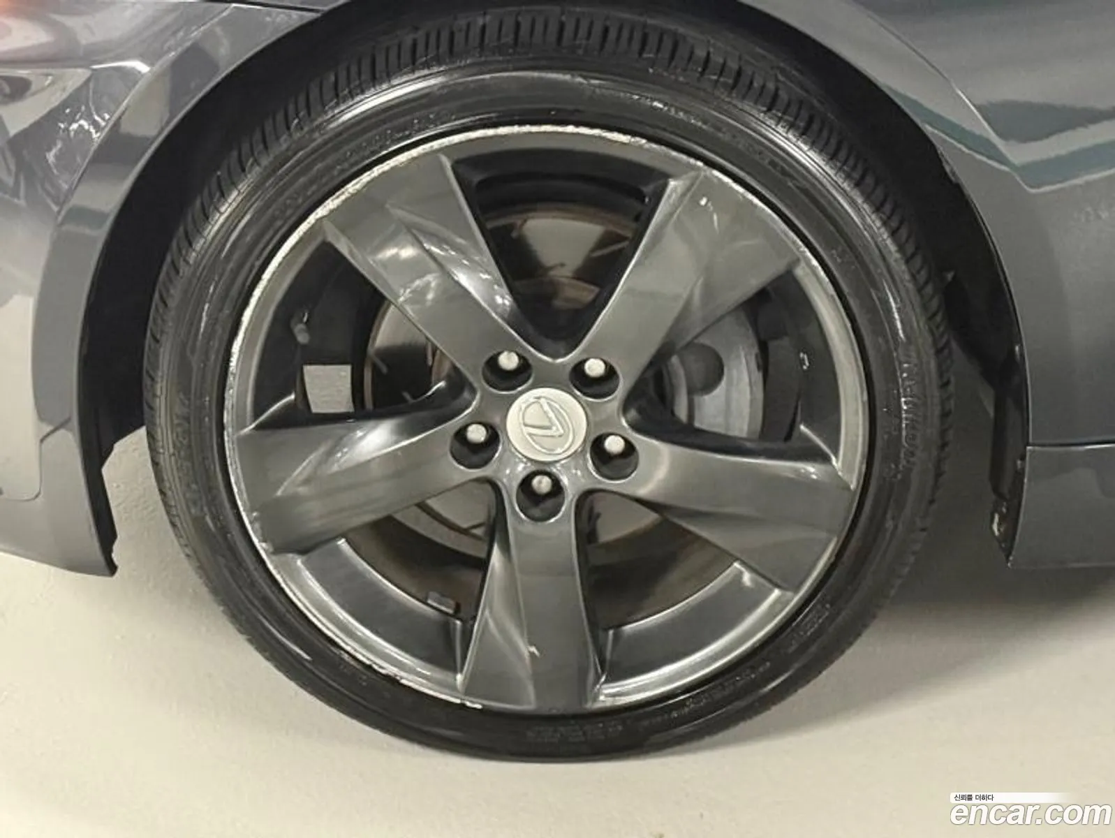 Lexus IS250 2009 — 2