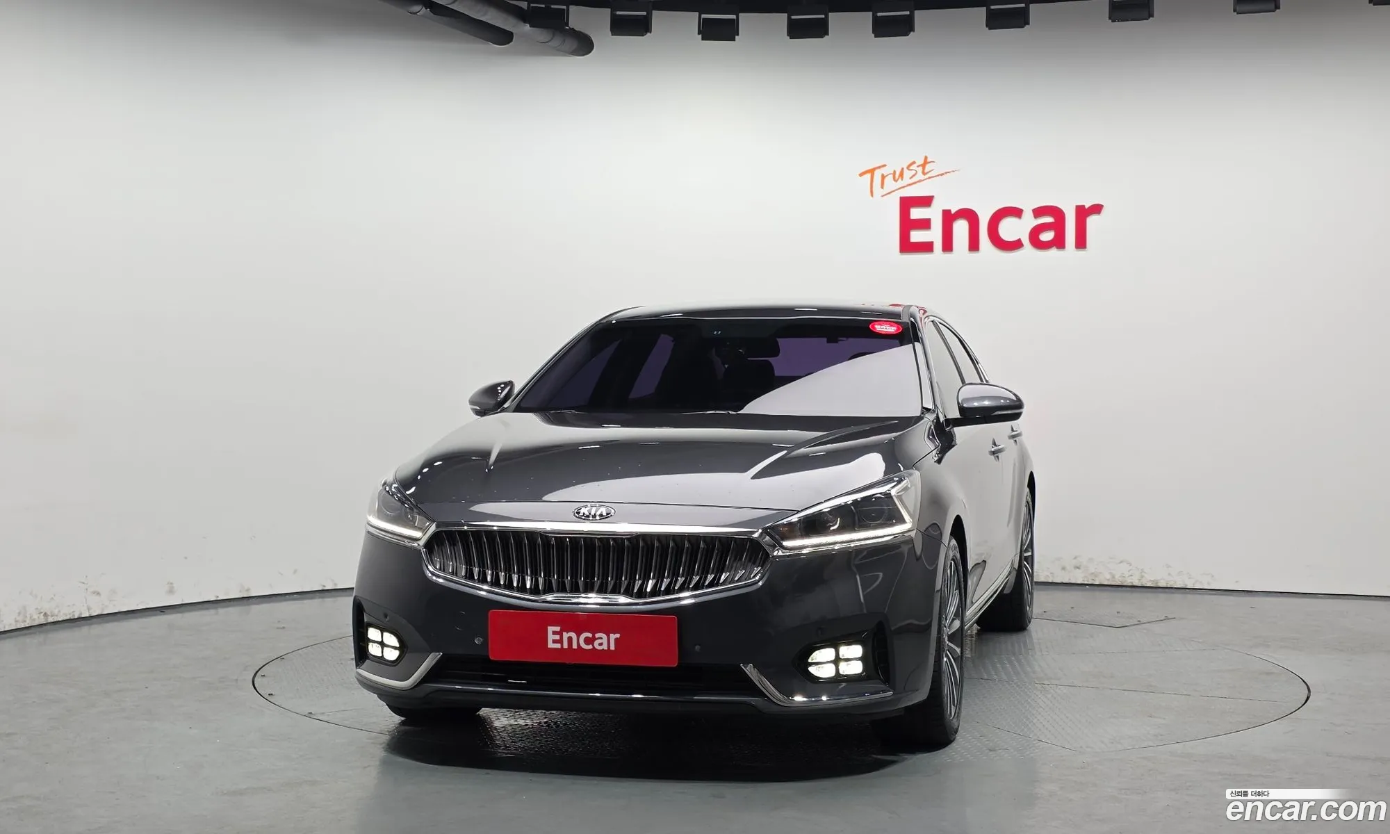 Kia K7 2016 — 10
