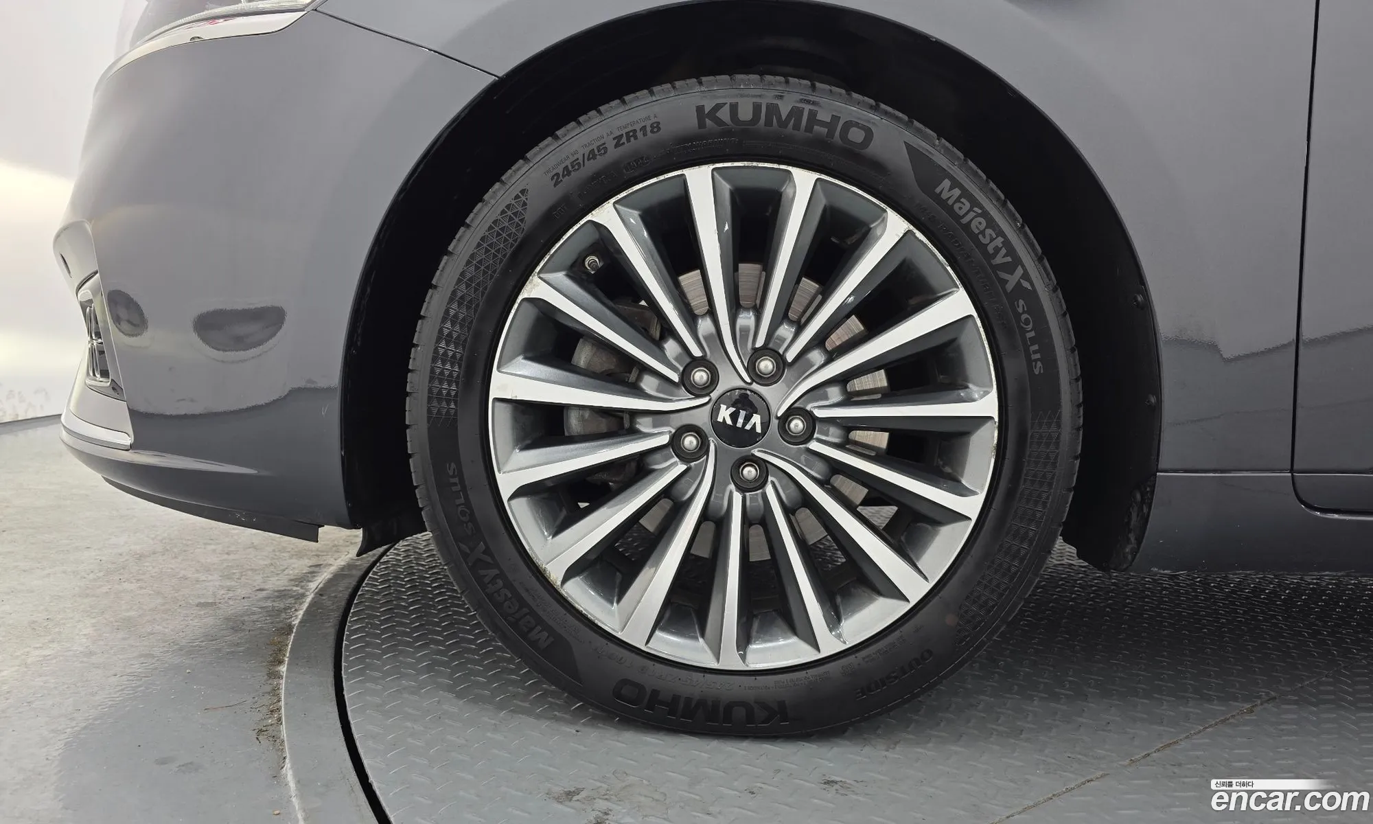 Kia K7 2016 — 20