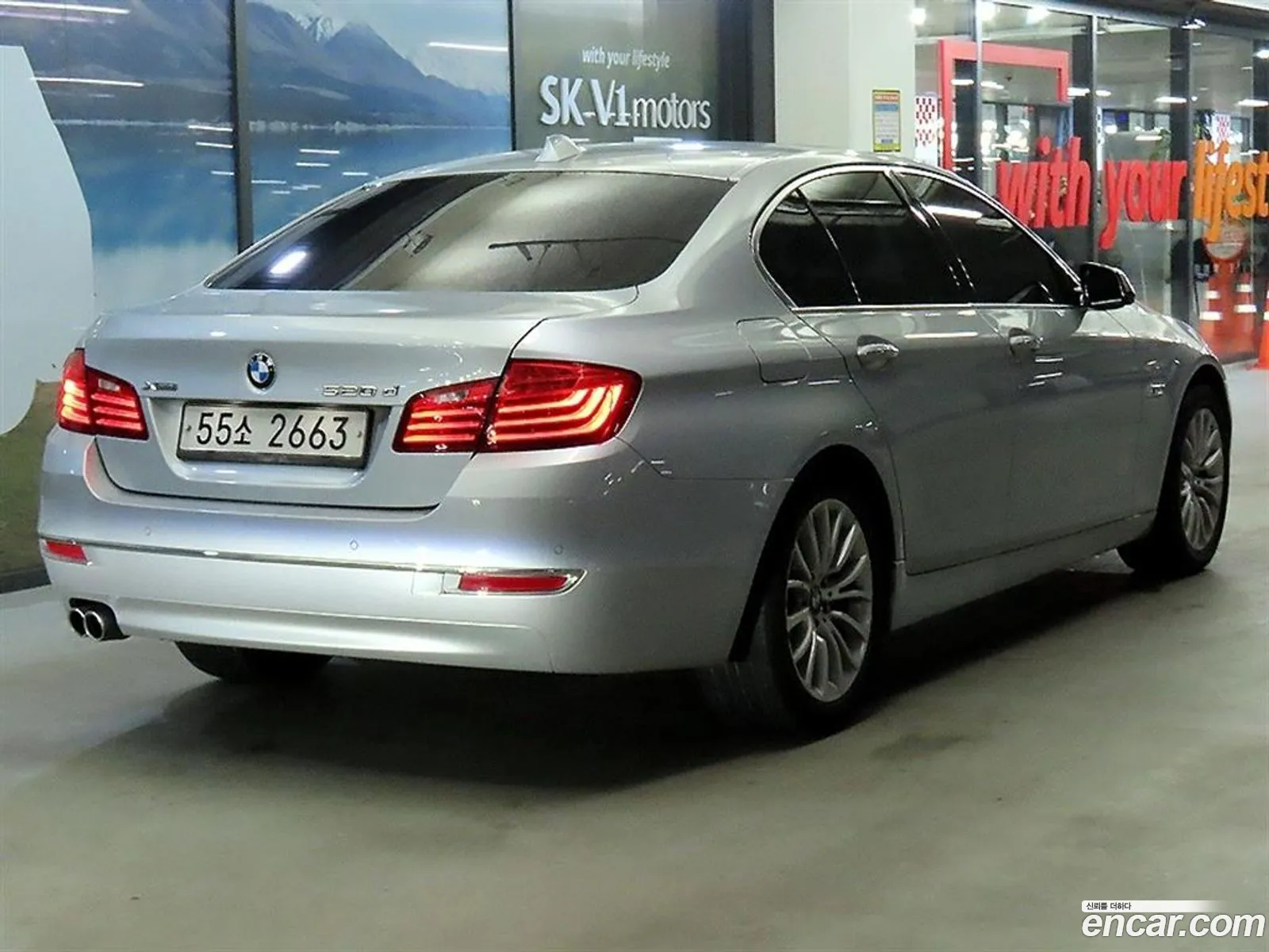 BMW 5 Series 2013 — 14