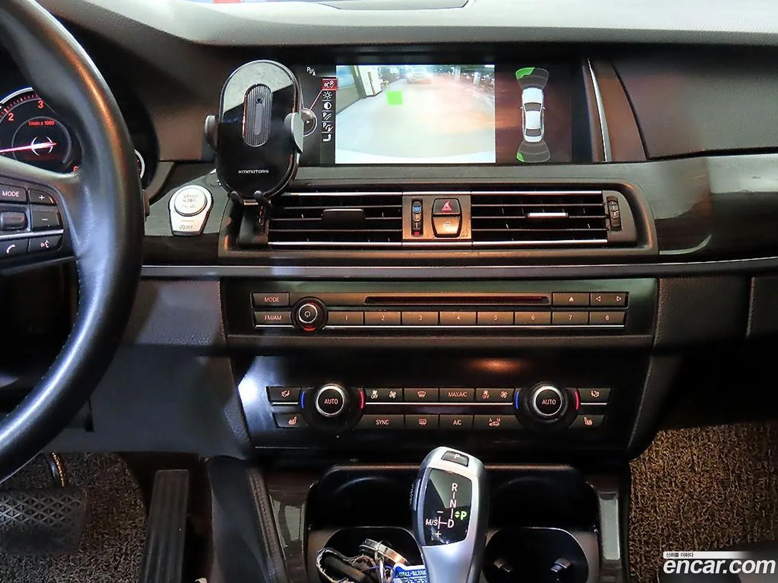 BMW 5 Series 2013 — 18