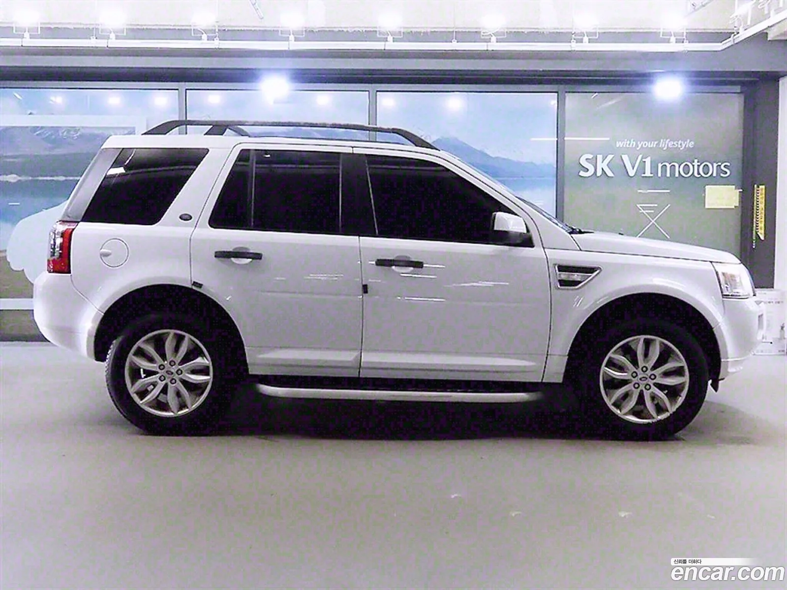 Land Rover Freelander 2 2012 — 18