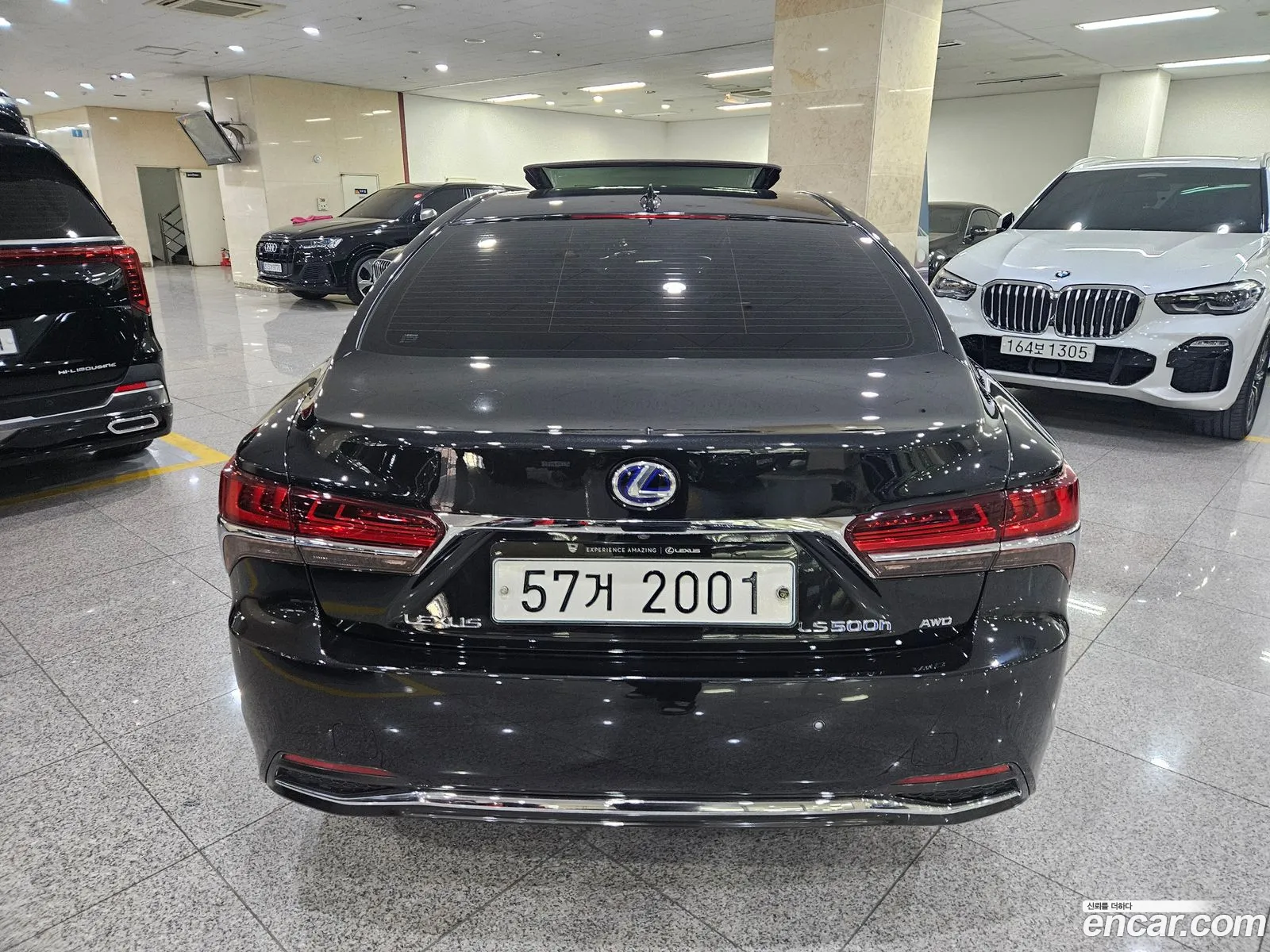 Lexus LS500h