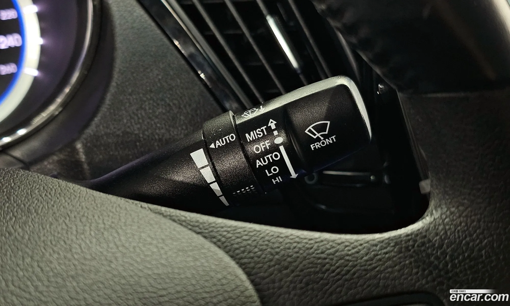 Hyundai YF Sonata