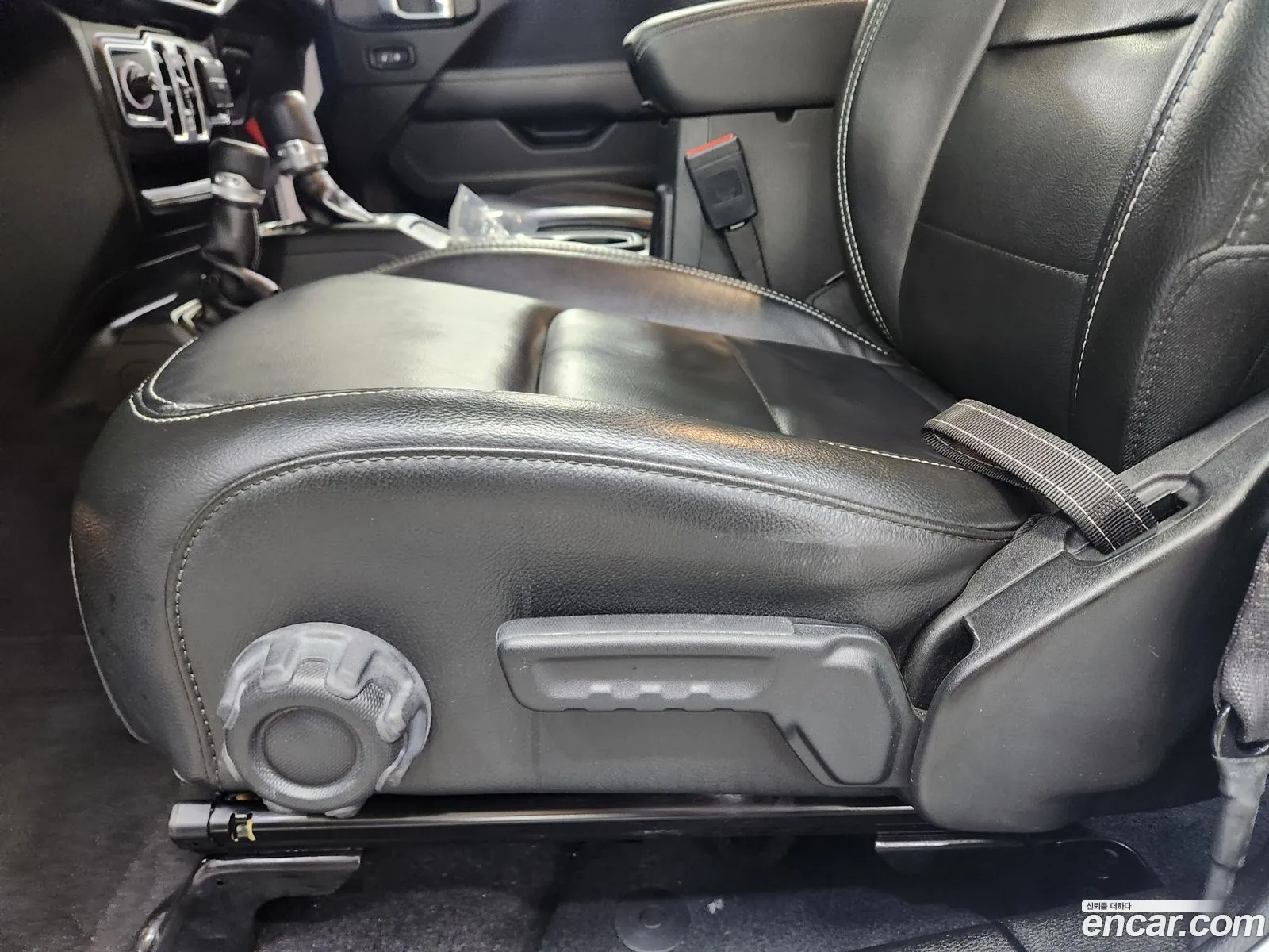 Jeep Wrangler 2022 — 3