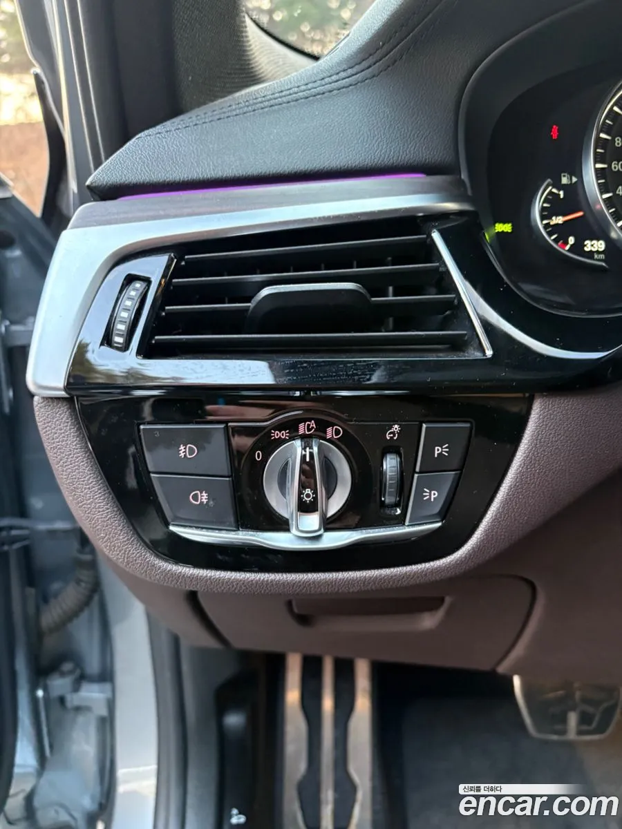 BMW 5 Series 2017 — 13