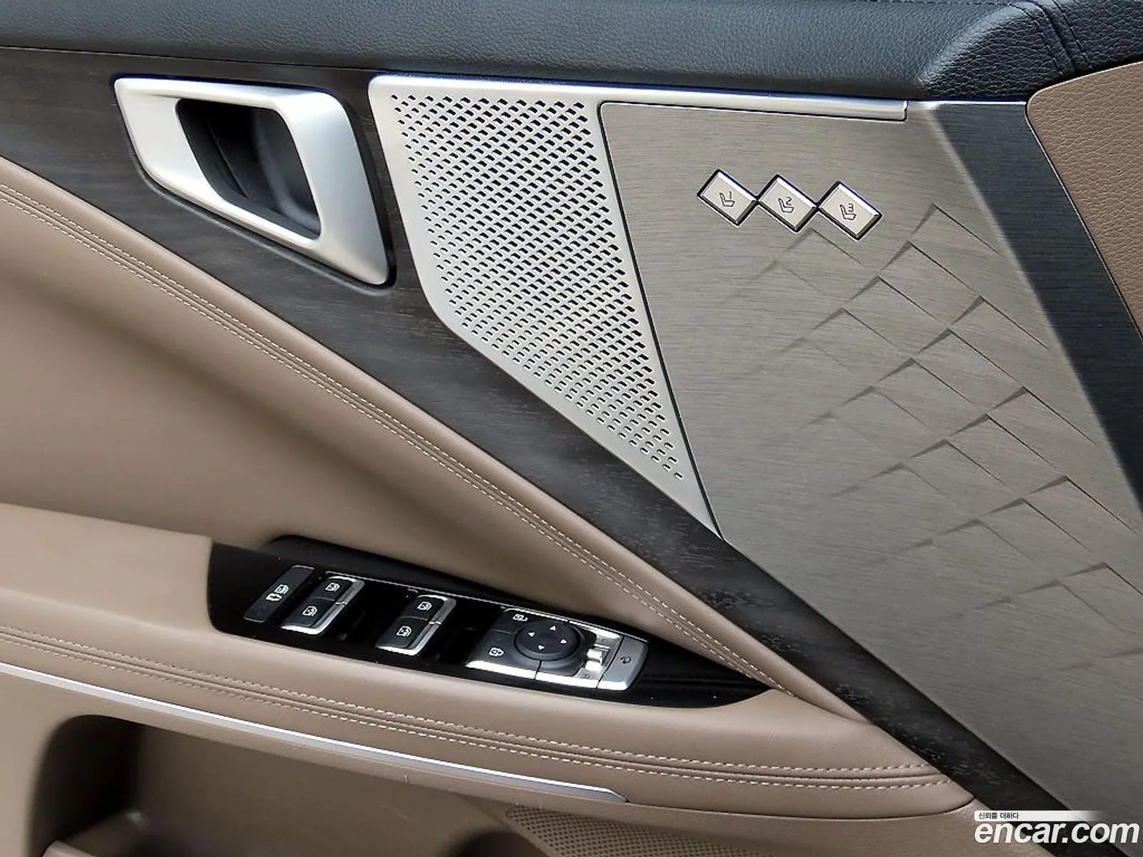 Kia K8 Hybrid 2022 — 6
