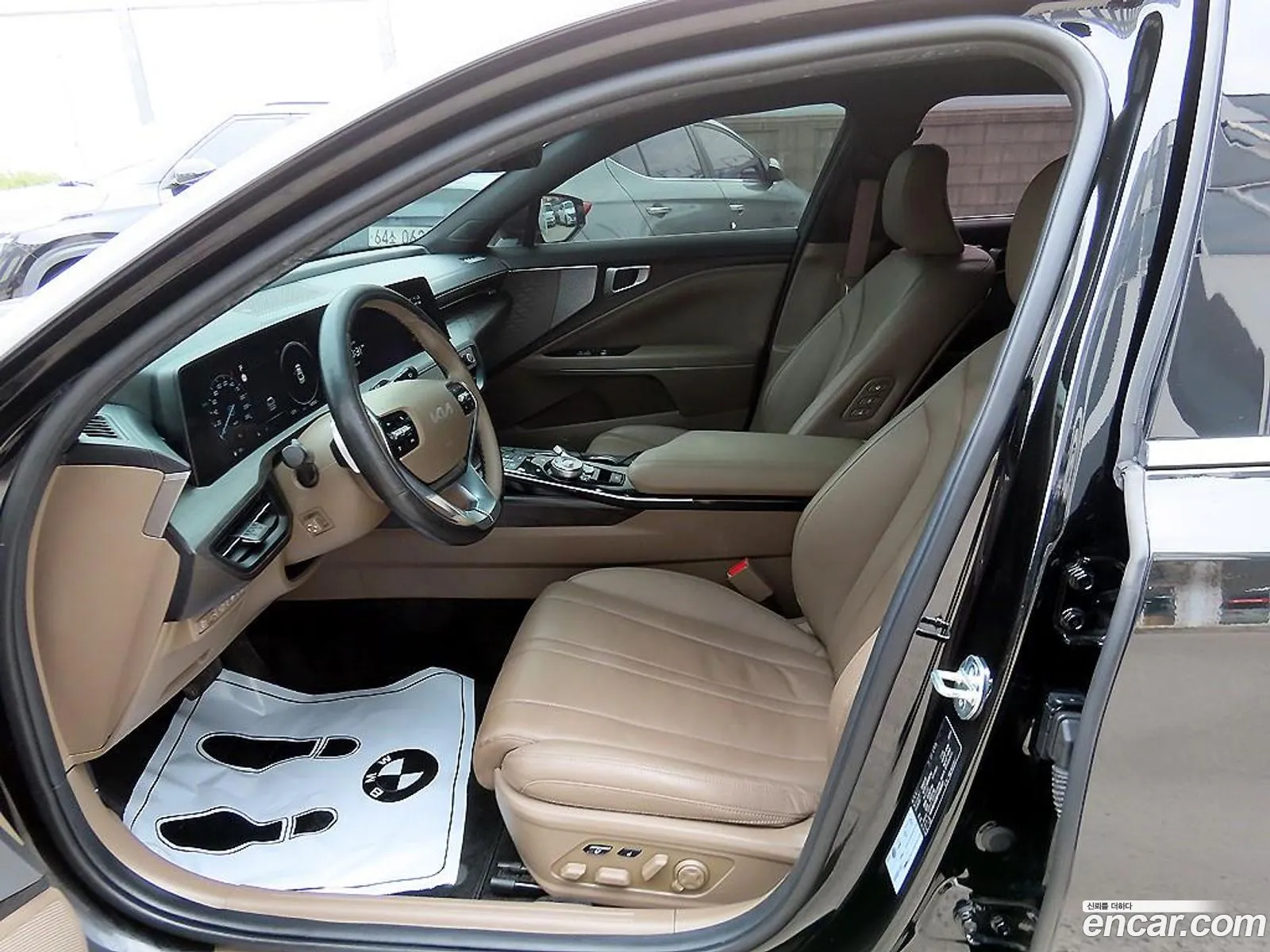 Kia K8 Hybrid 2022 — 19
