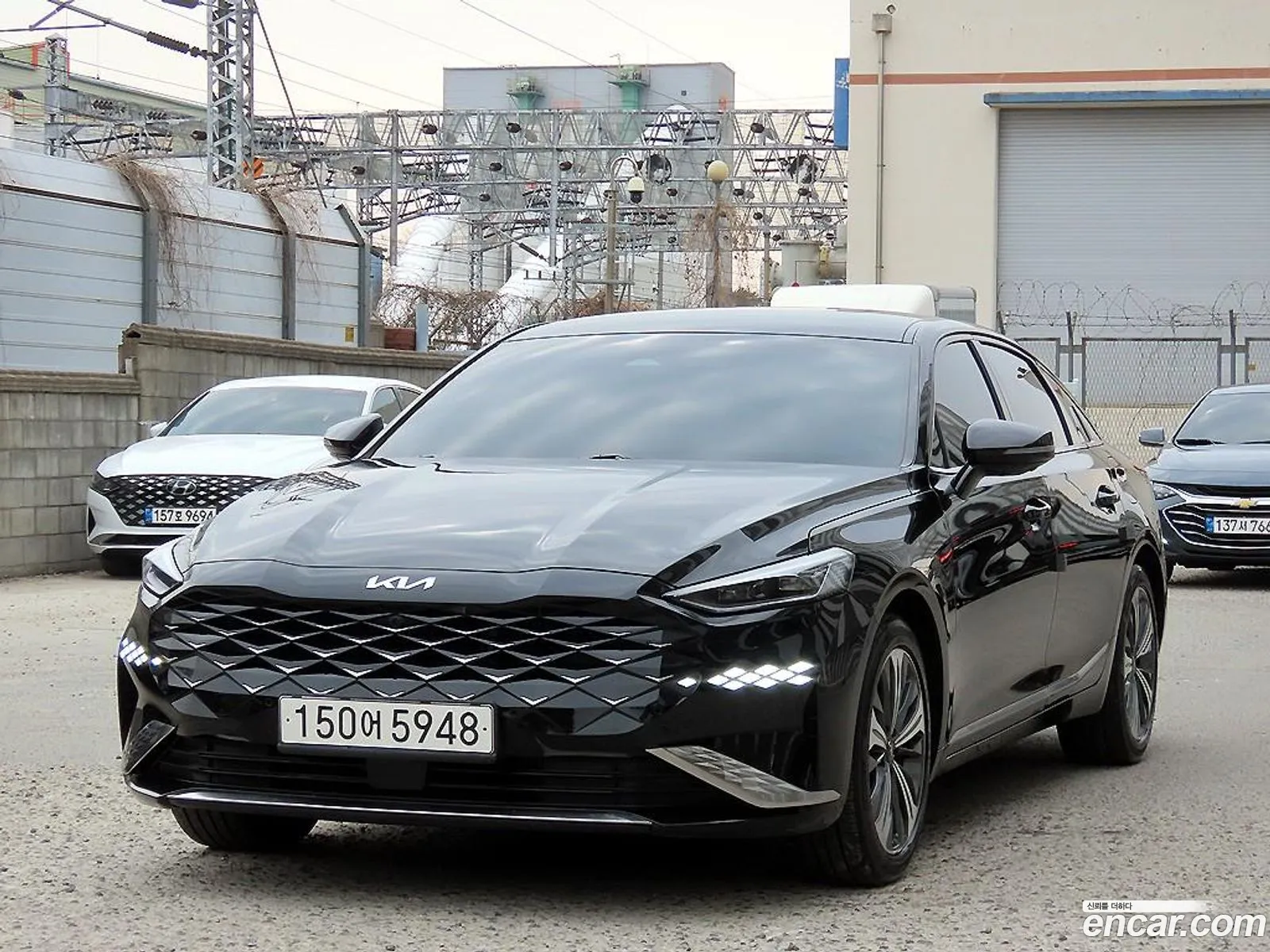 Kia K8 Hybrid 2022 — 8