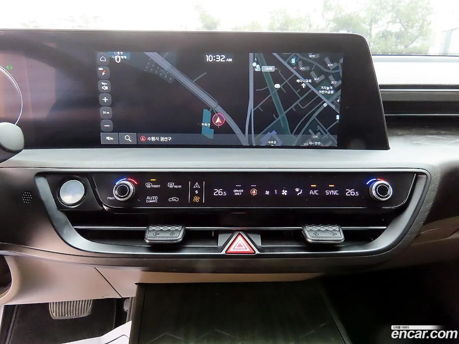 Kia K8 Hybrid 2022 — 4