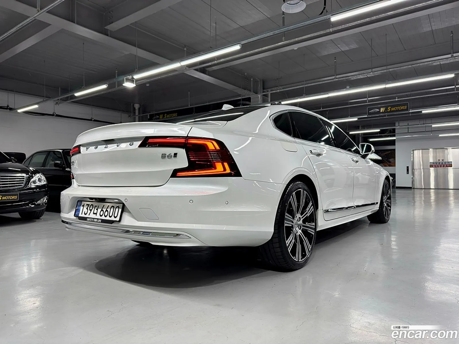 Volvo S90 2023 — 18