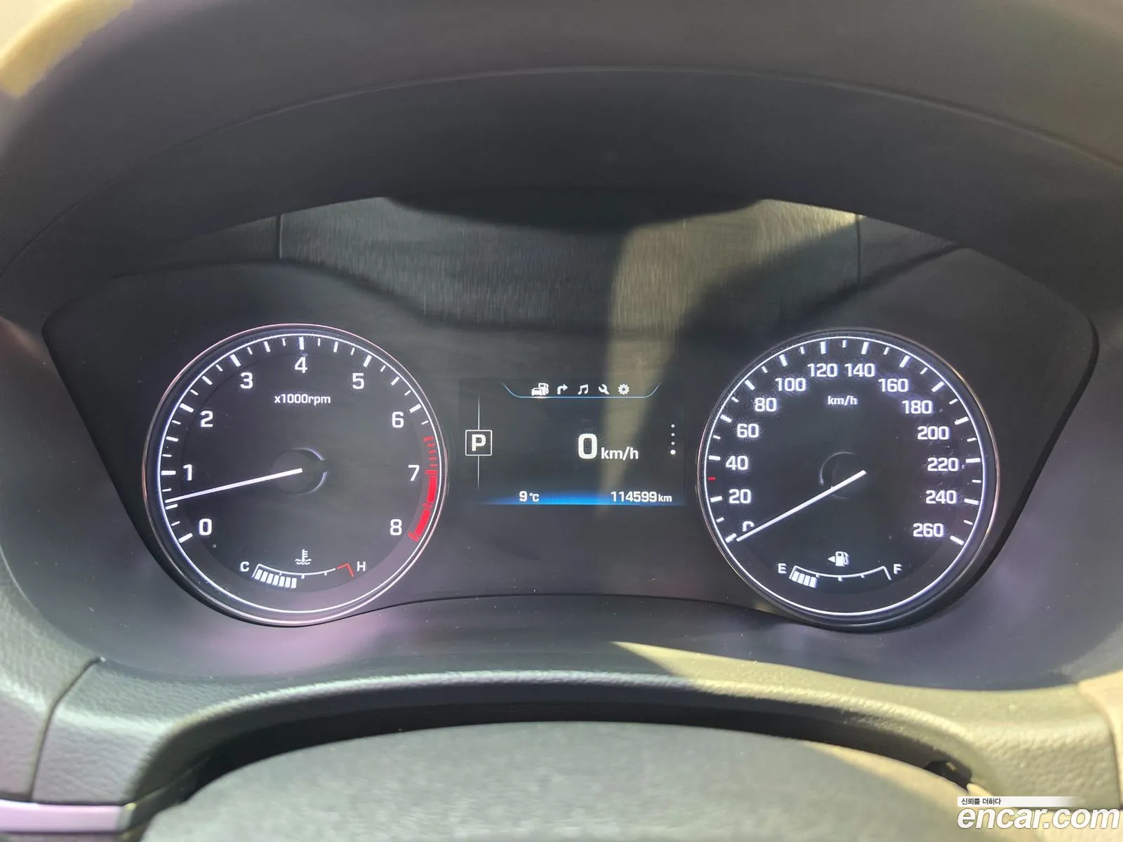 Hyundai Genesis DH 2016 — 16