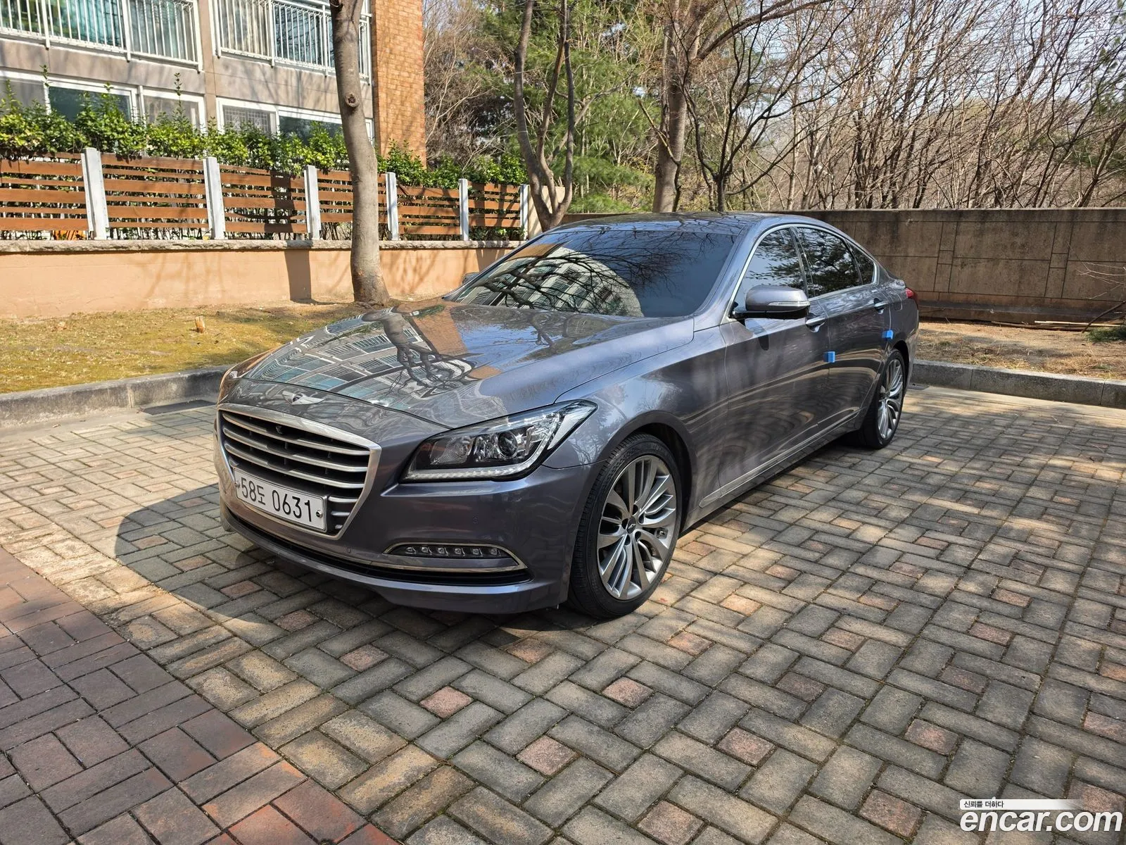 Hyundai Genesis DH 2016 — 20