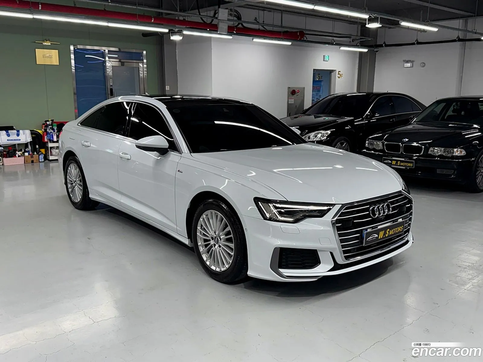 Audi A6 2021 — 6