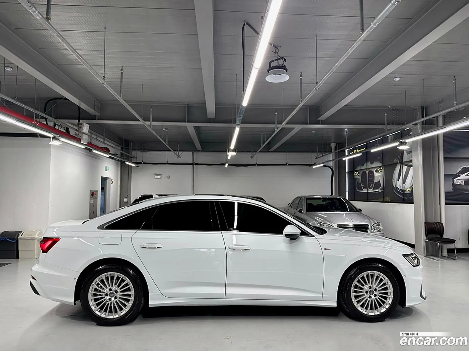 Audi A6 2021 — 4