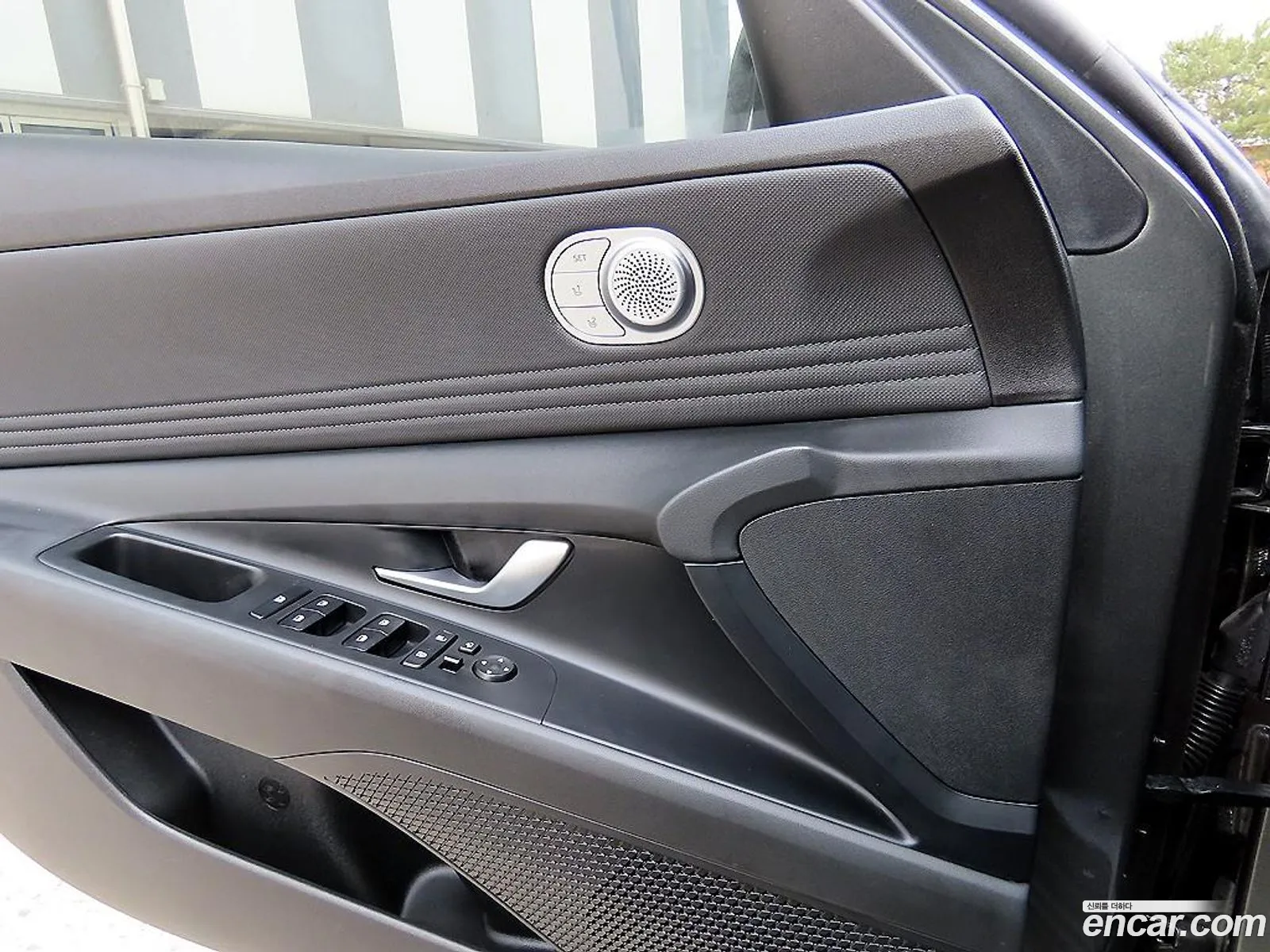 Hyundai Elantra 2022 — 13