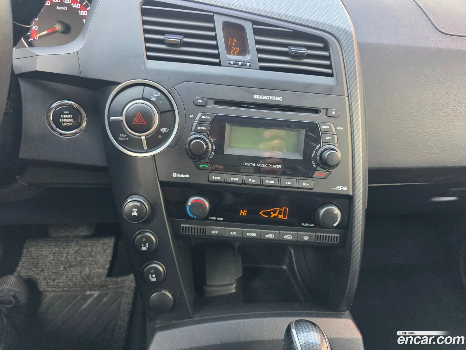 KG Mobility (SsangYong) Korando Sports 2015 — 13