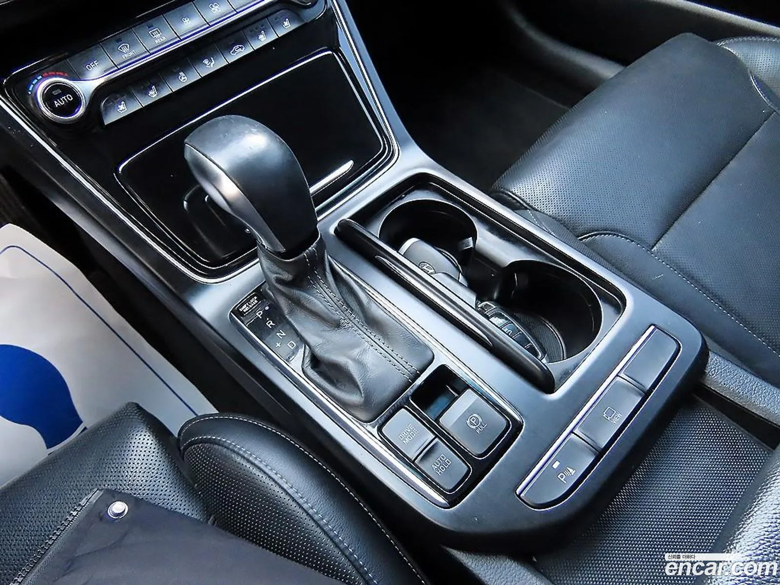 Hyundai Grandeur IG 2017 — 18