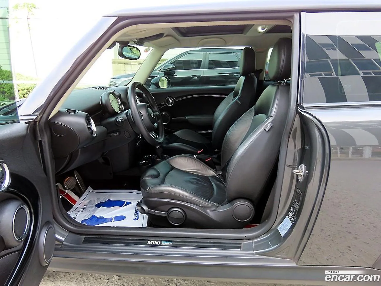 Mini Cooper S 2012 — 14
