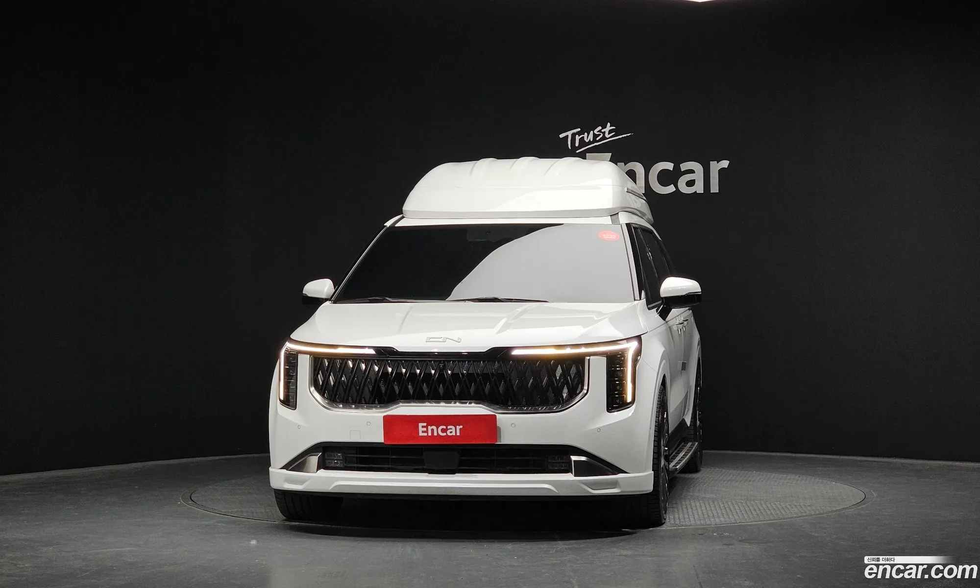 Kia Carnival 2024 — 8