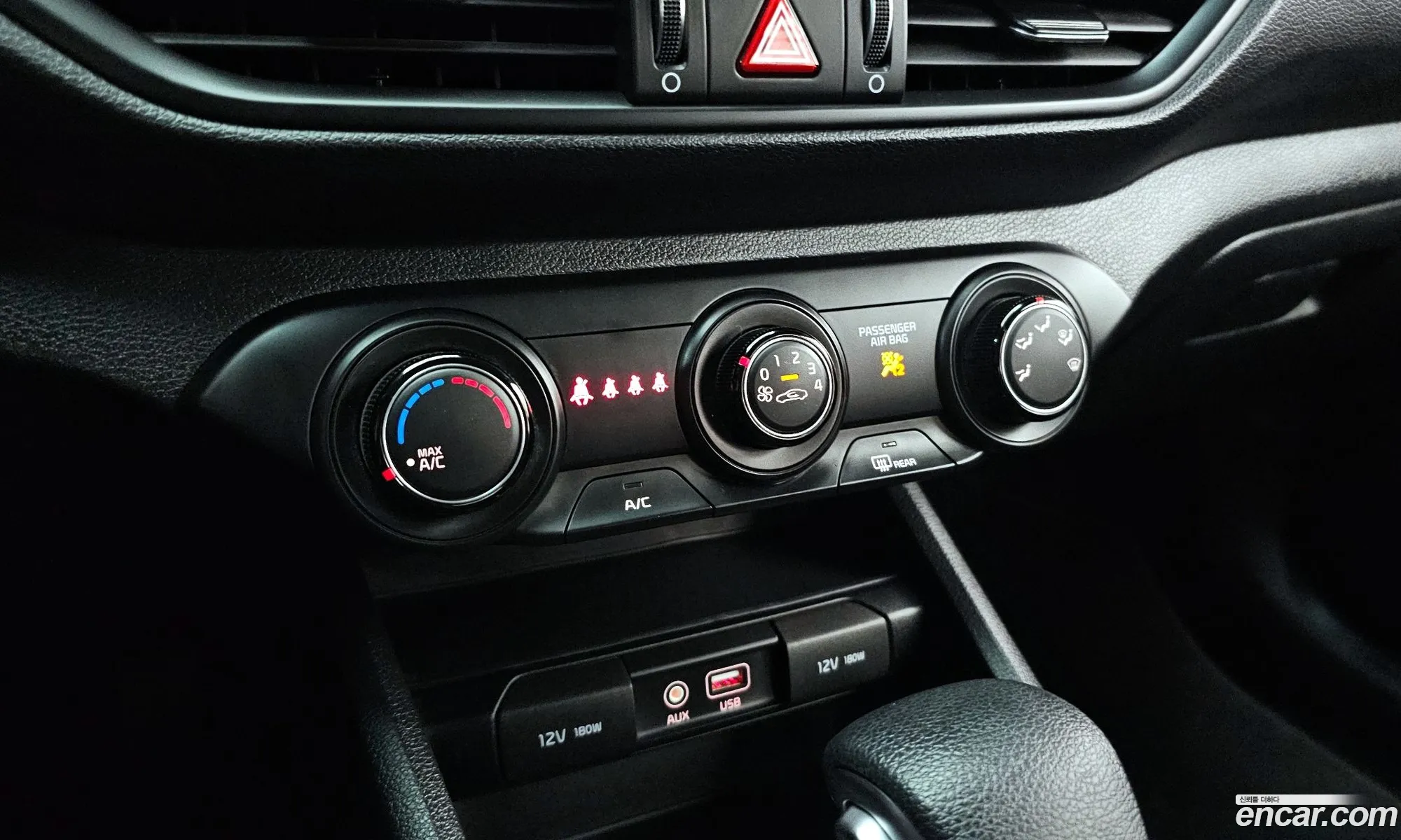 Kia K3 2018 — 10