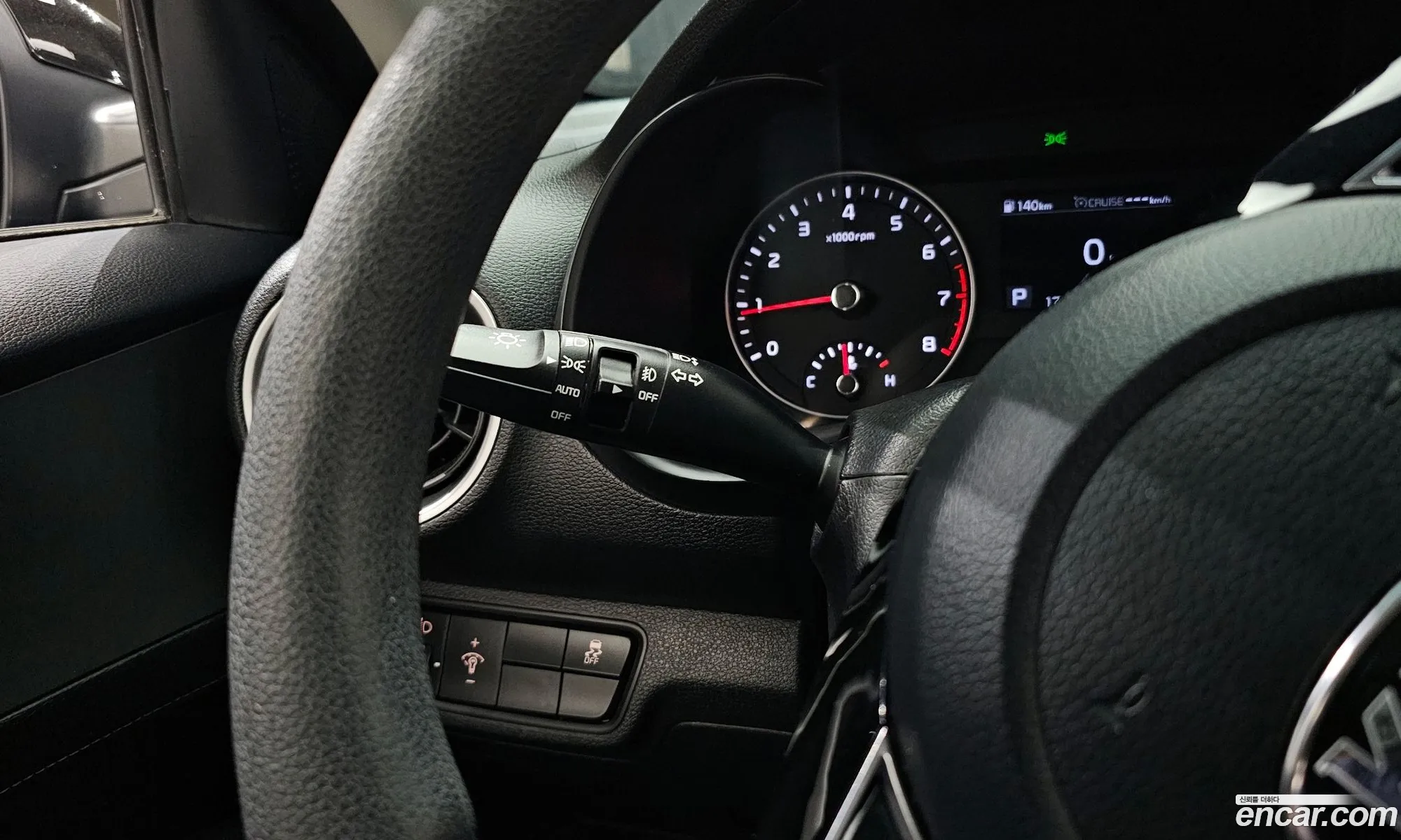 Kia K3 2018 — 18
