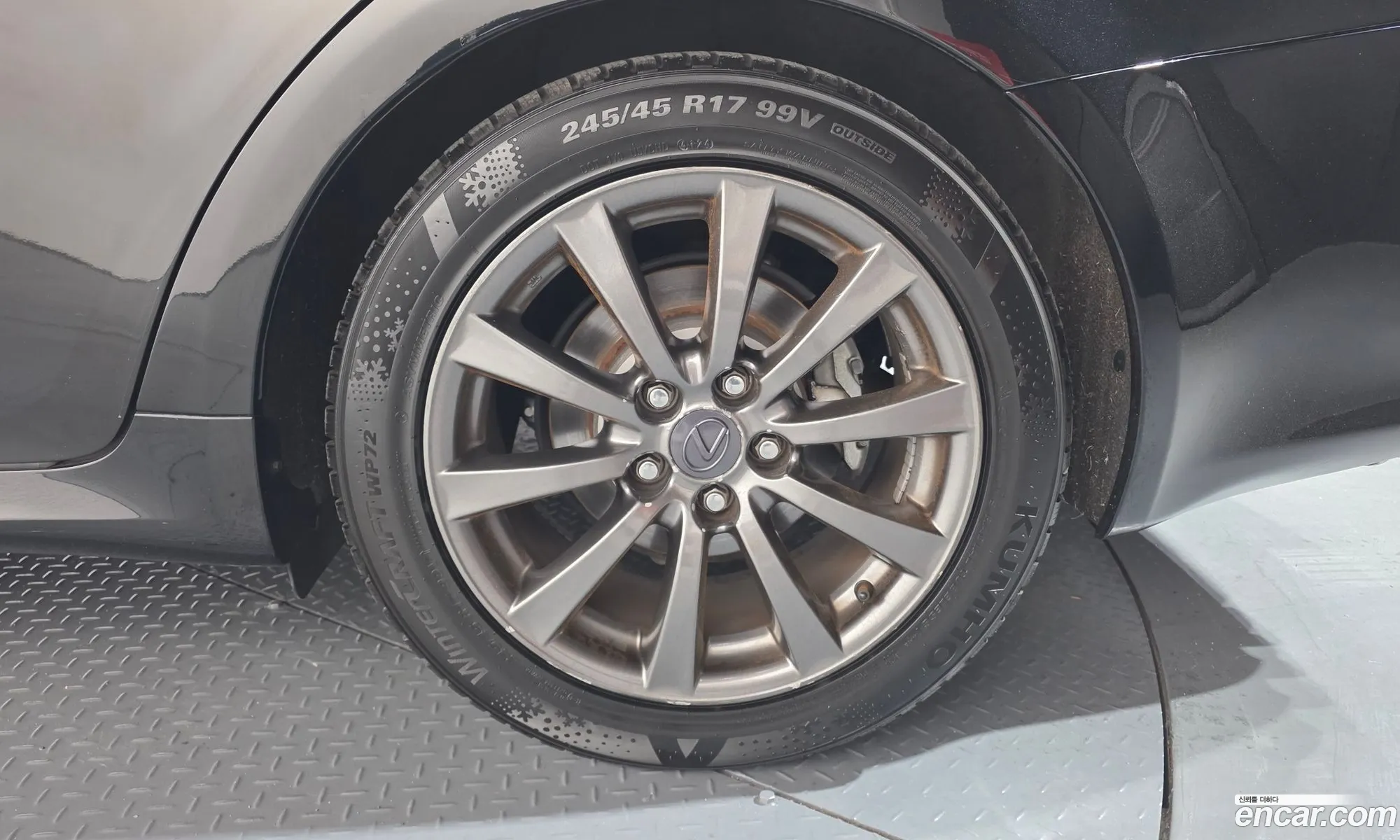 Lexus IS250 2008 — 16