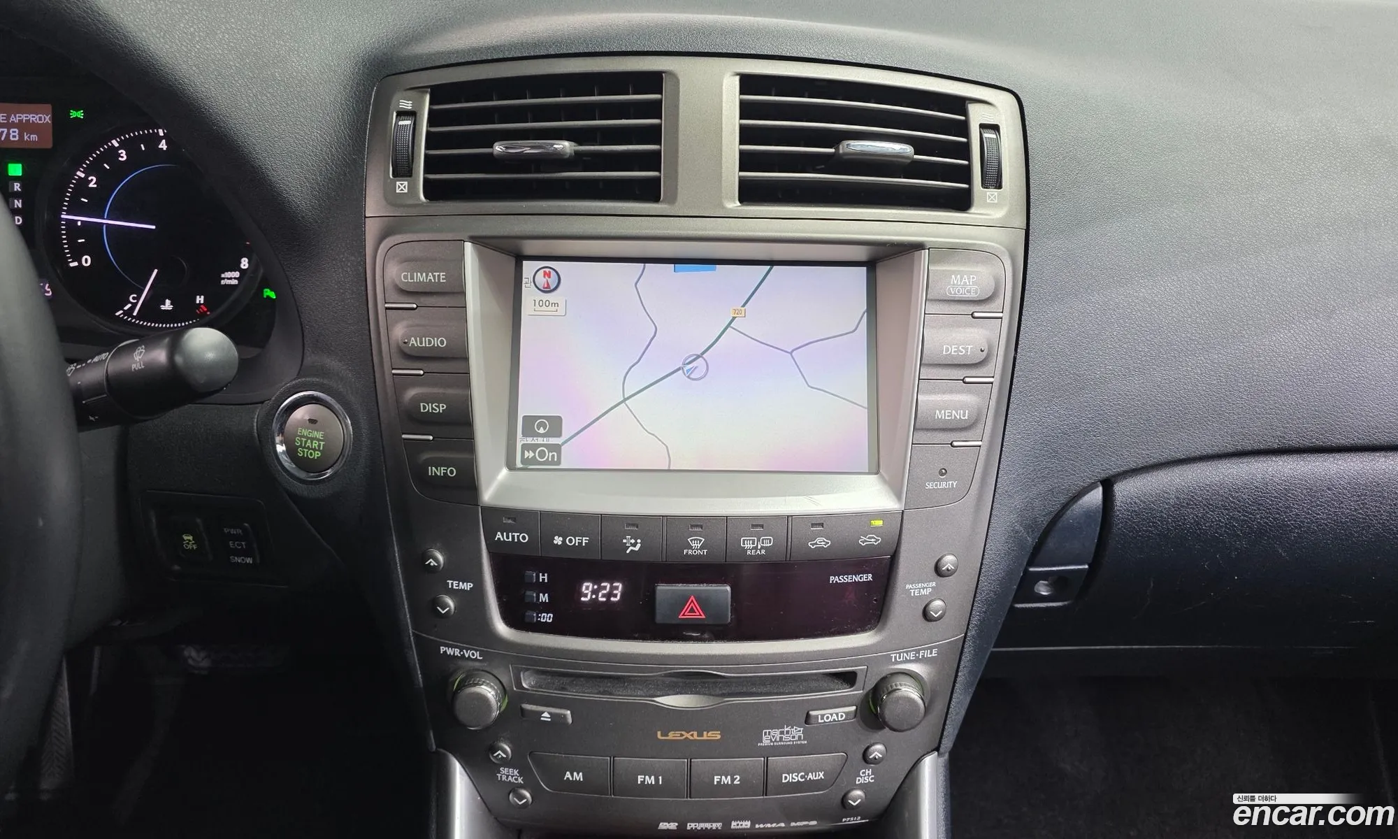 Lexus IS250 2008 — 11