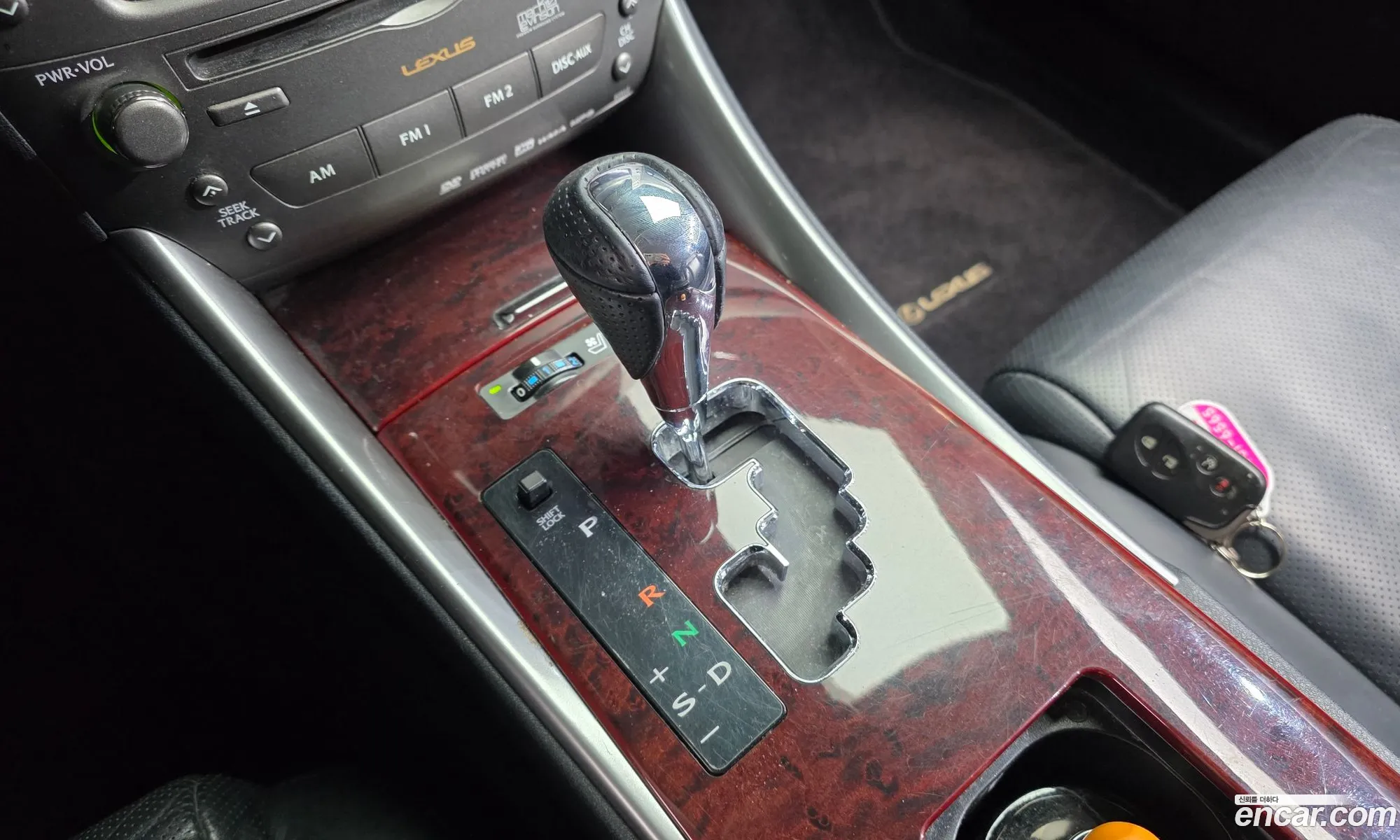 Lexus IS250 2008 — 10
