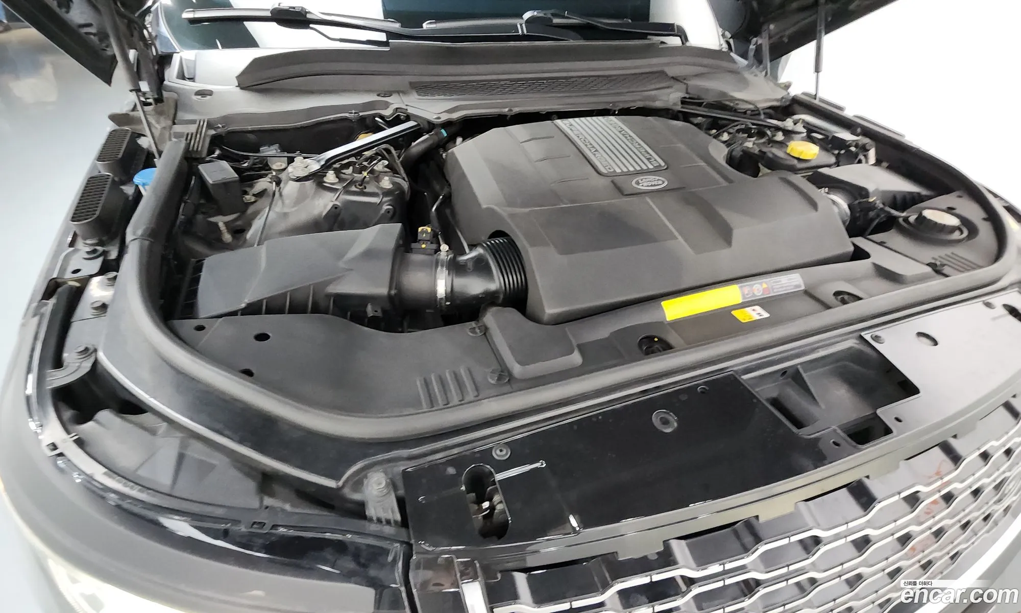 Land Rover Range Rover 2015 SALGA2EF7FA202009 — 16