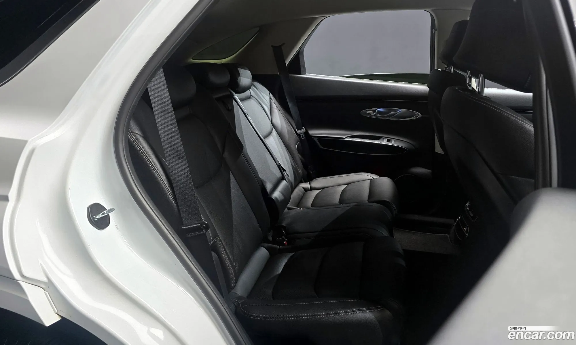 Genesis GV70 2021 — 8