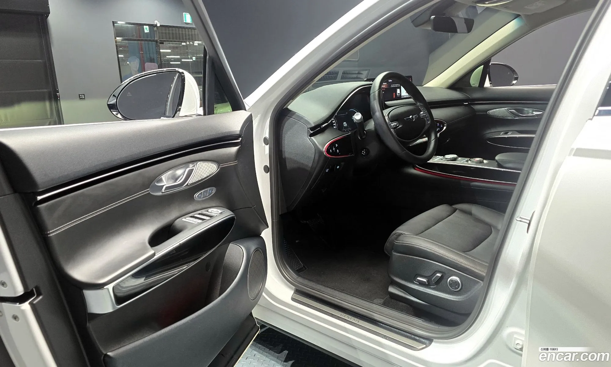 Genesis GV70 2021 — 3