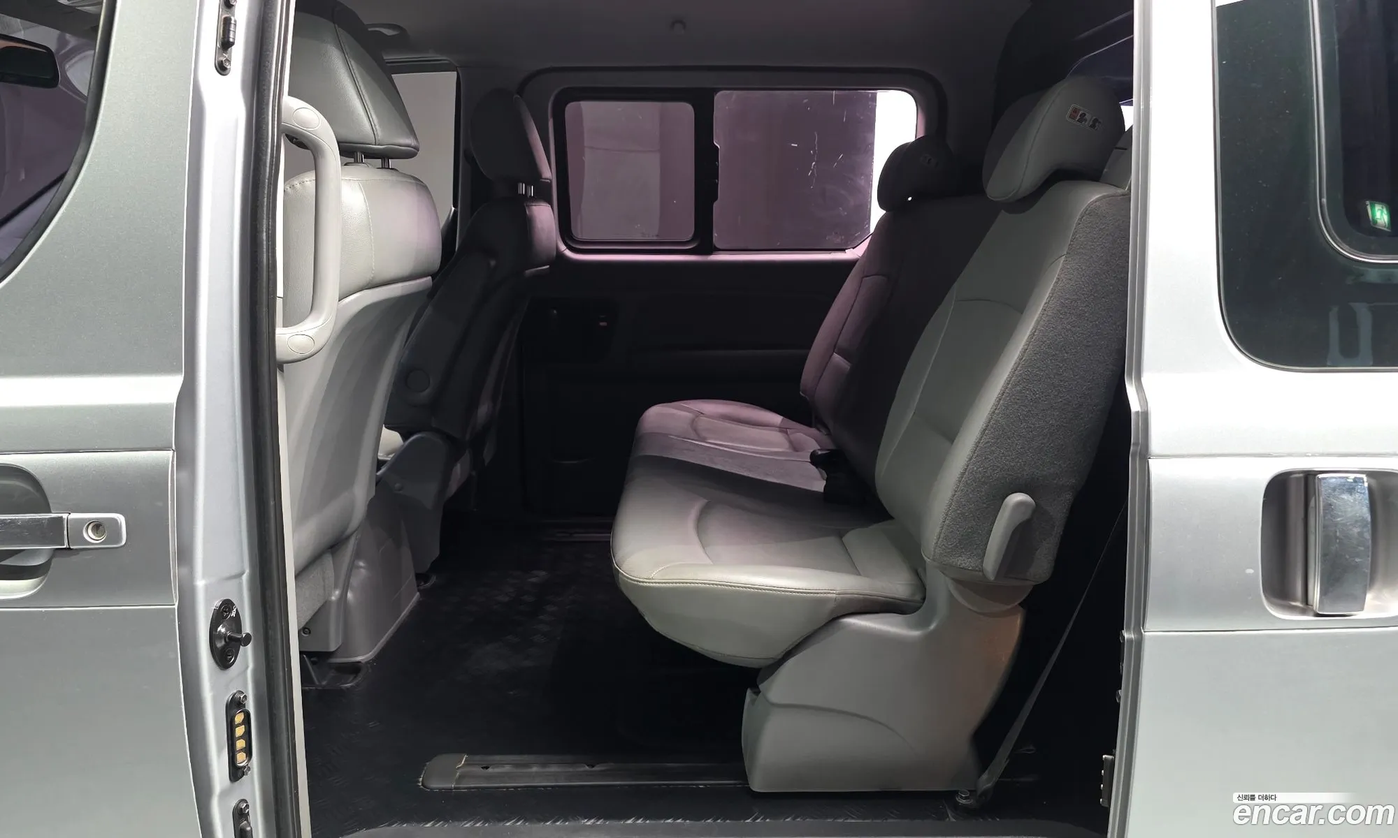 Hyundai Grand Starex 2014 — 10