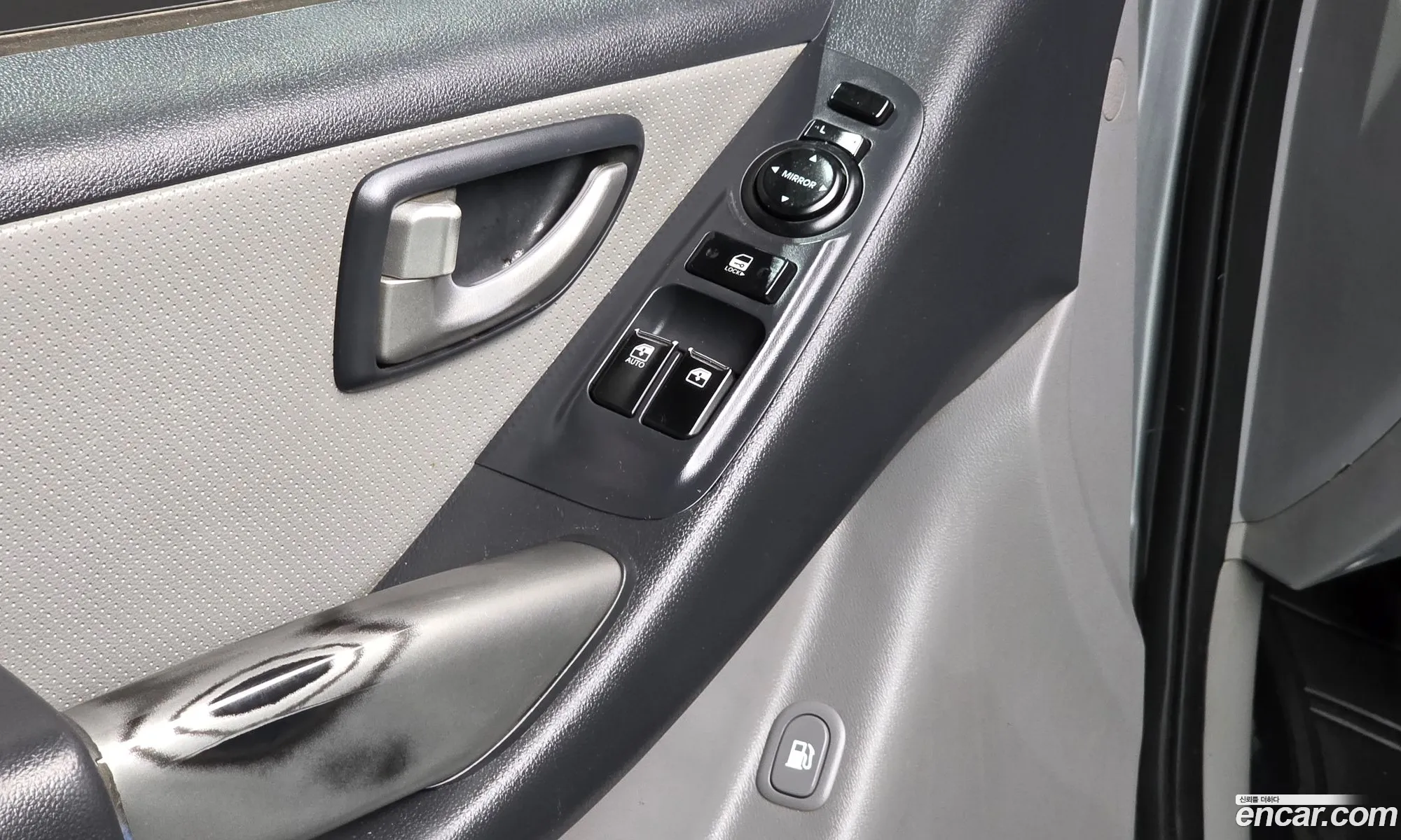 Hyundai Grand Starex 2014 — 20