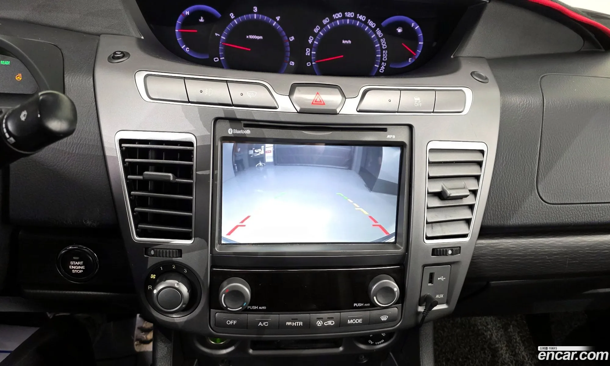 KG Mobility (SsangYong) Korando Turismo 2017 — 14