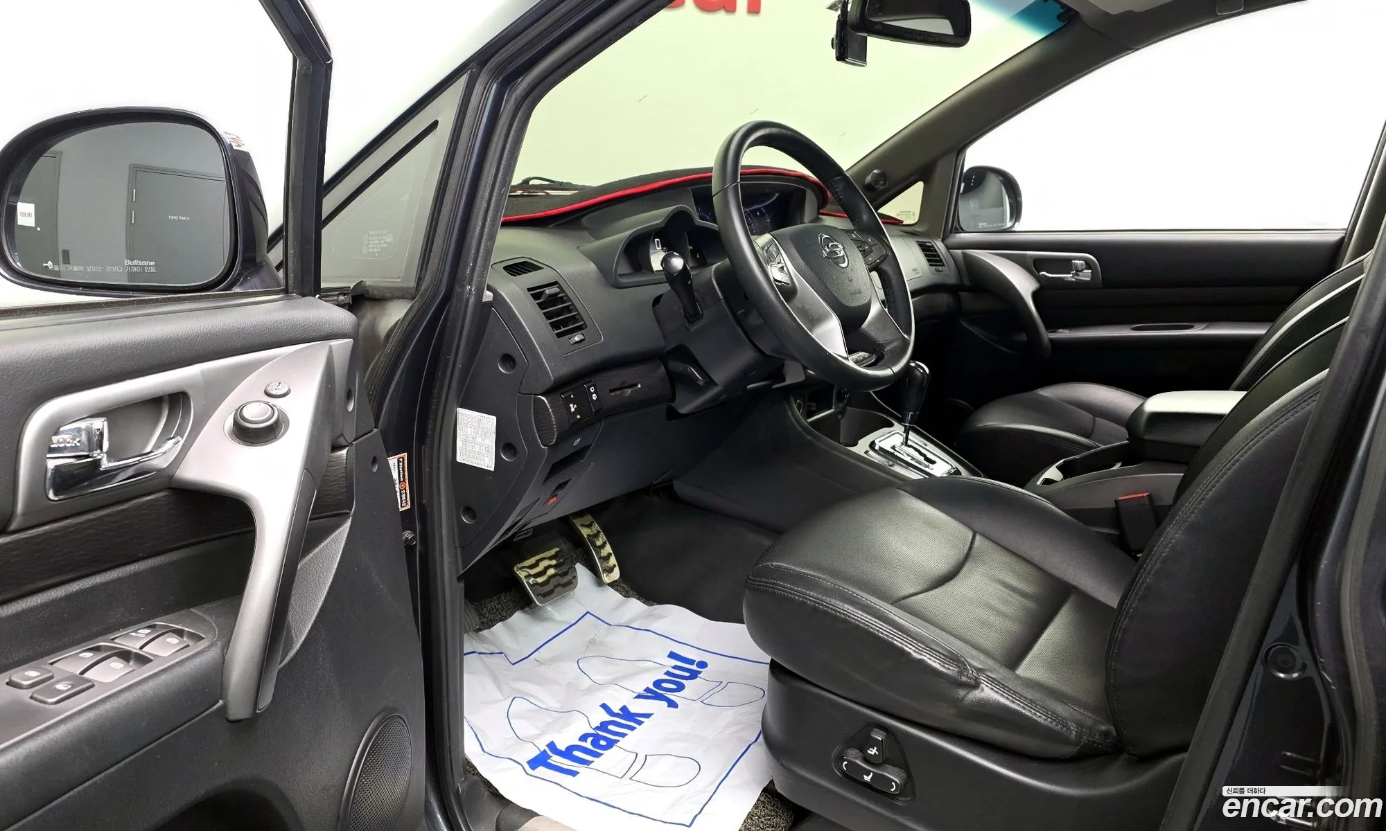 KG Mobility (SsangYong) Korando Turismo 2017 — 19