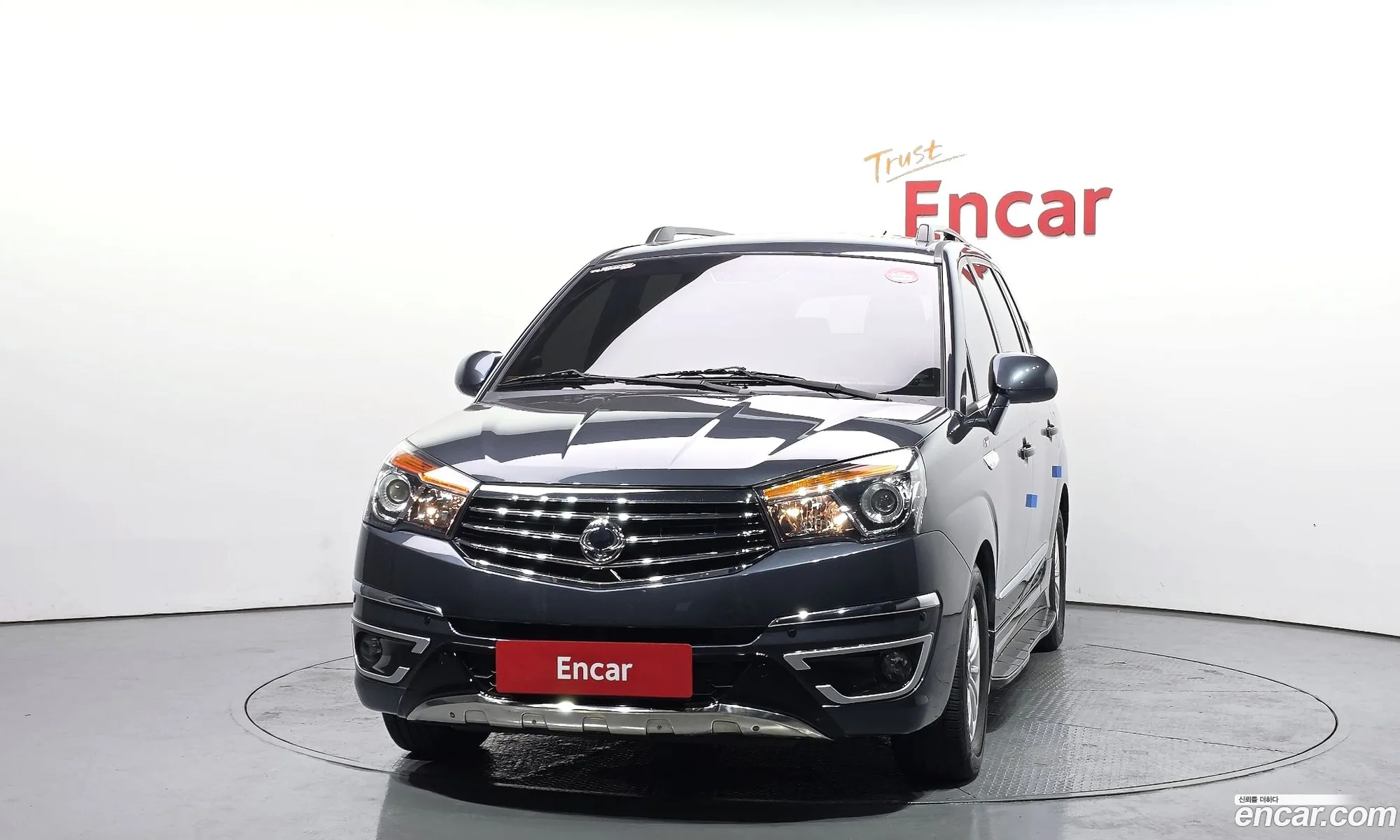 KG Mobility (SsangYong) Korando Turismo 2017 — 10