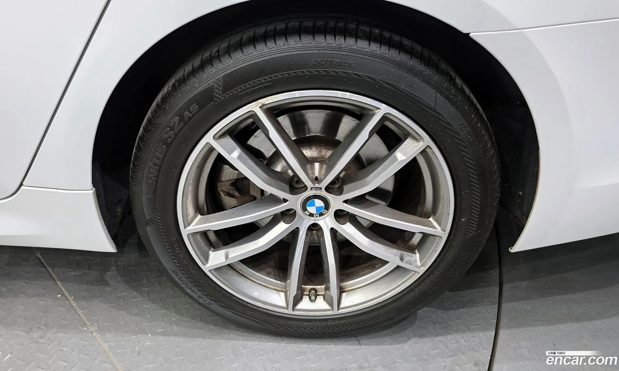 BMW 5 Series 2017 — 4