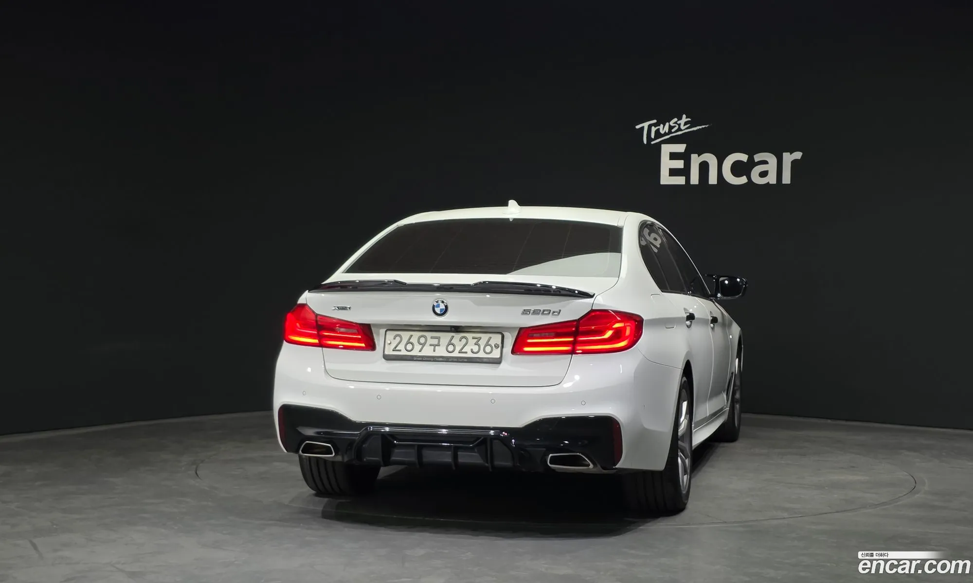 BMW 5 Series 2017 — 20