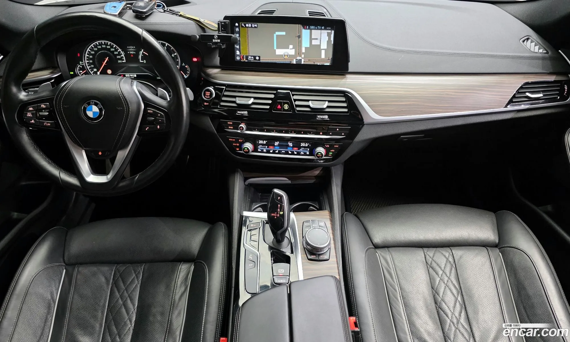 BMW 5 Series 2017 — 19
