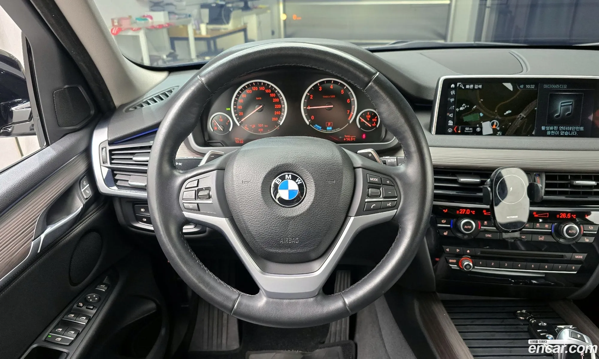 BMW X5 2018 WBAKT0100J0Z79581 — 19