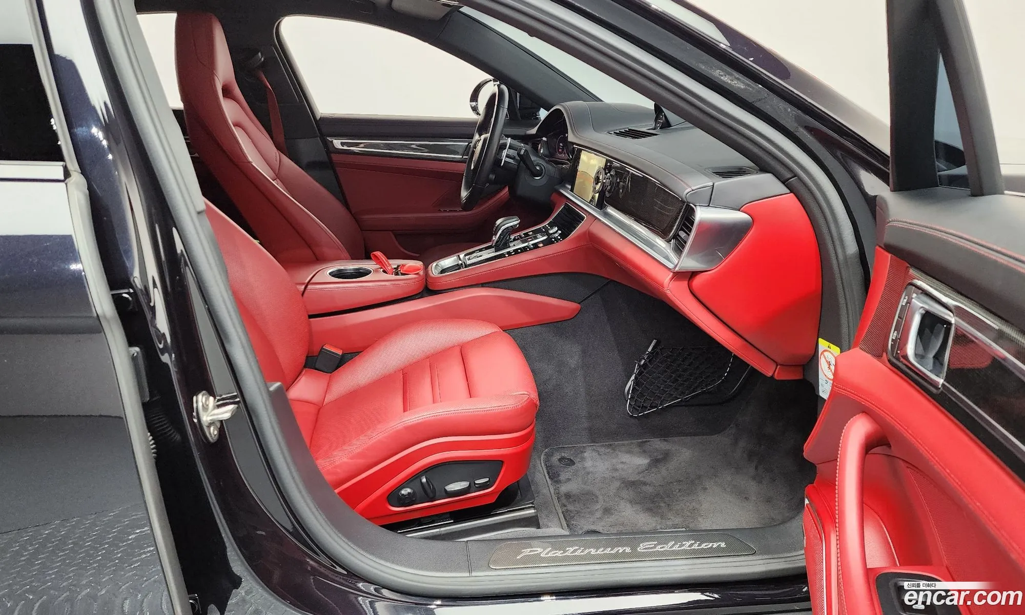 Porsche Panamera 2023 — 4